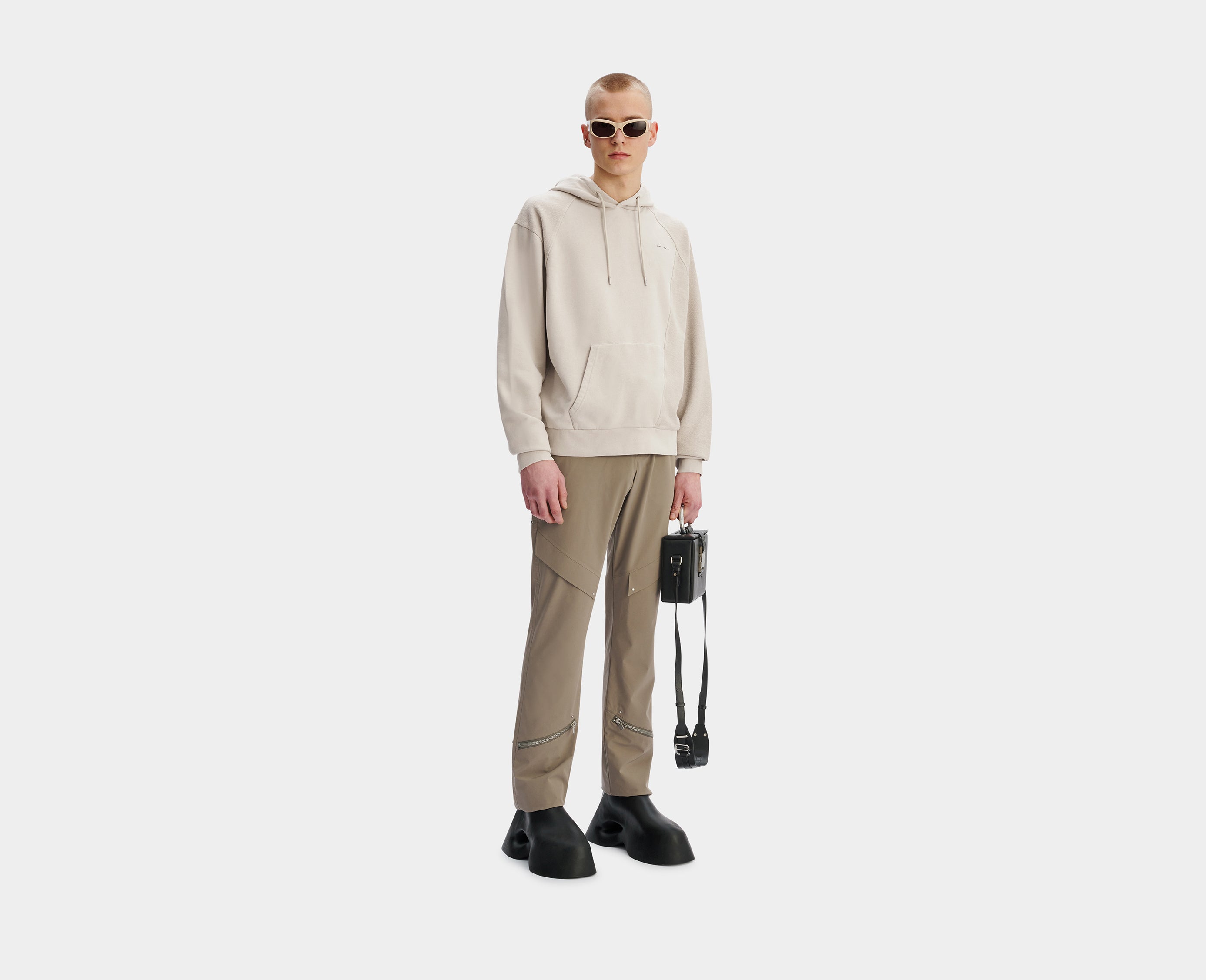 HE, product: PHYLUM HOODIE (Fig. 3)
