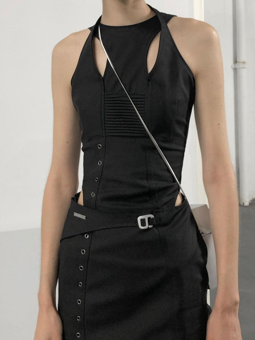HE, product: Girella Dress (Fig. 10)