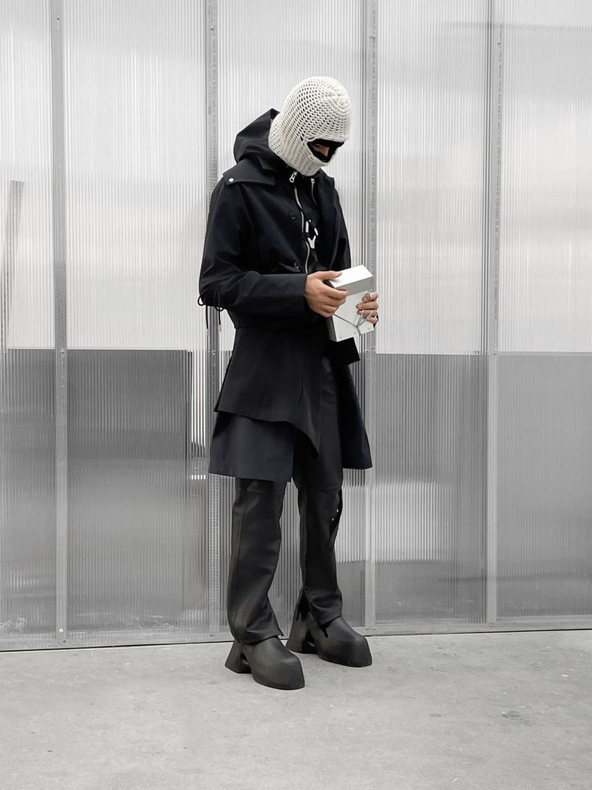 HE, product: CONSONANCE BALACLAVA (Fig. 13)
