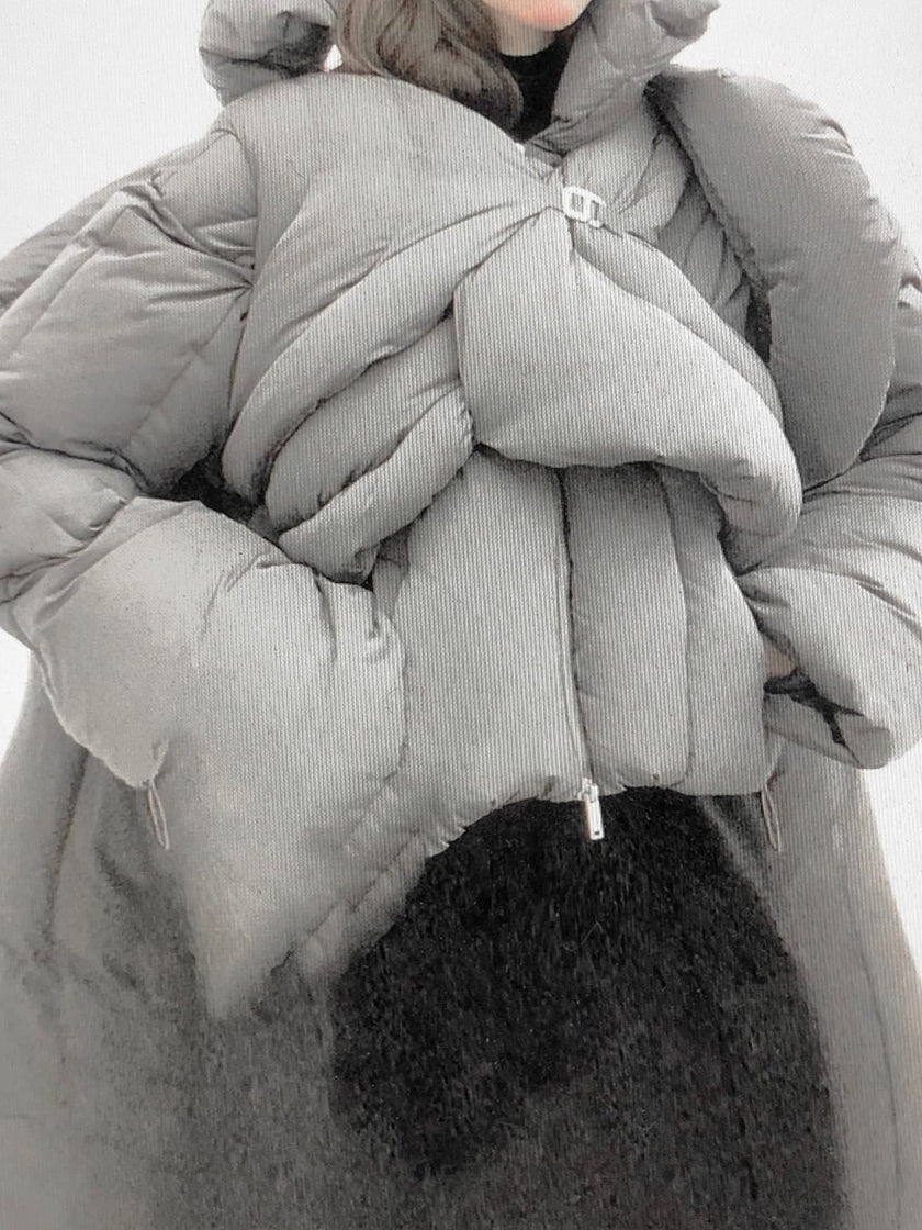 HE, product: CONNECTIVE DOWN JACKET (Fig. 20)