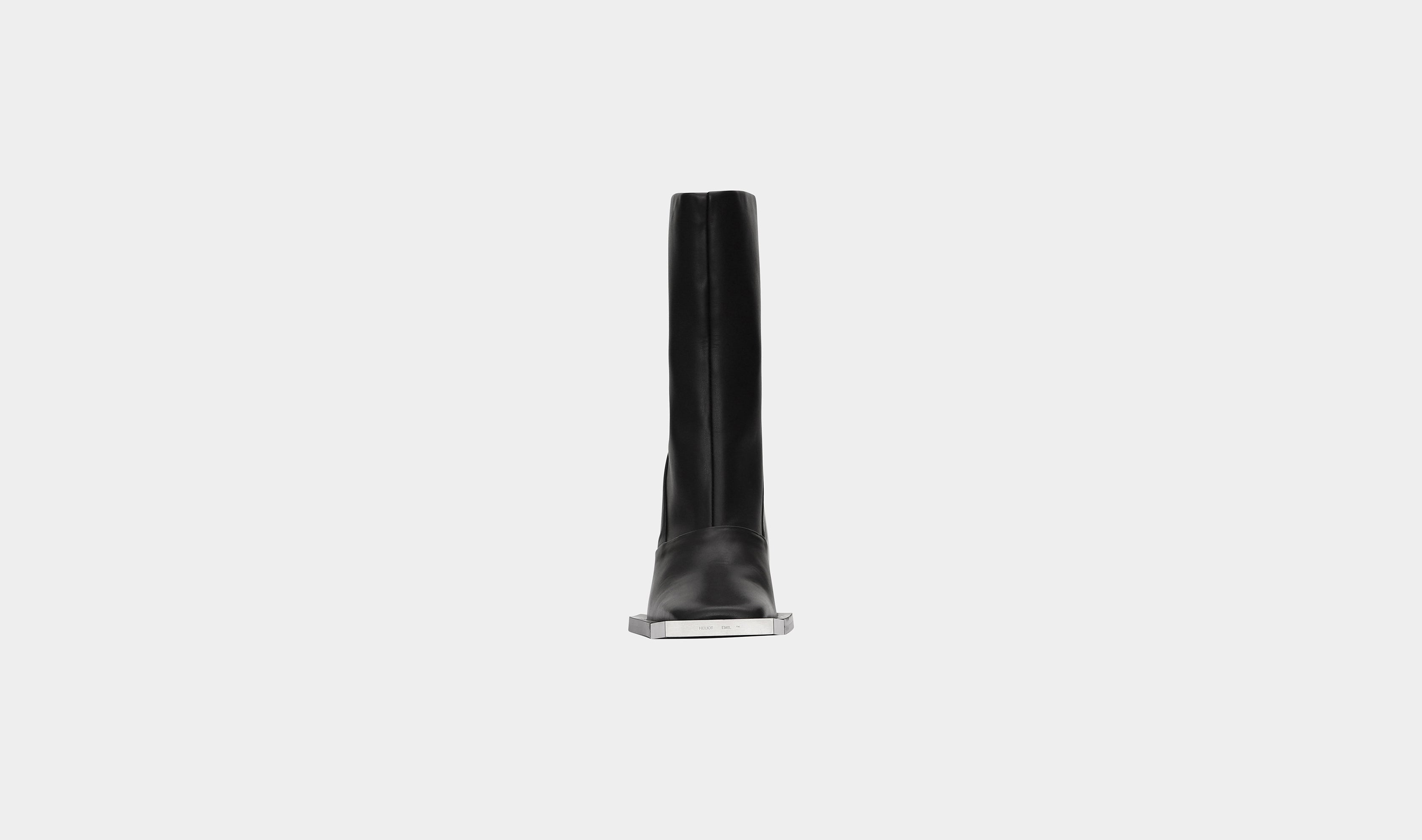 HE, product: ANKLE-HIGH BOOTS (Fig. 11)