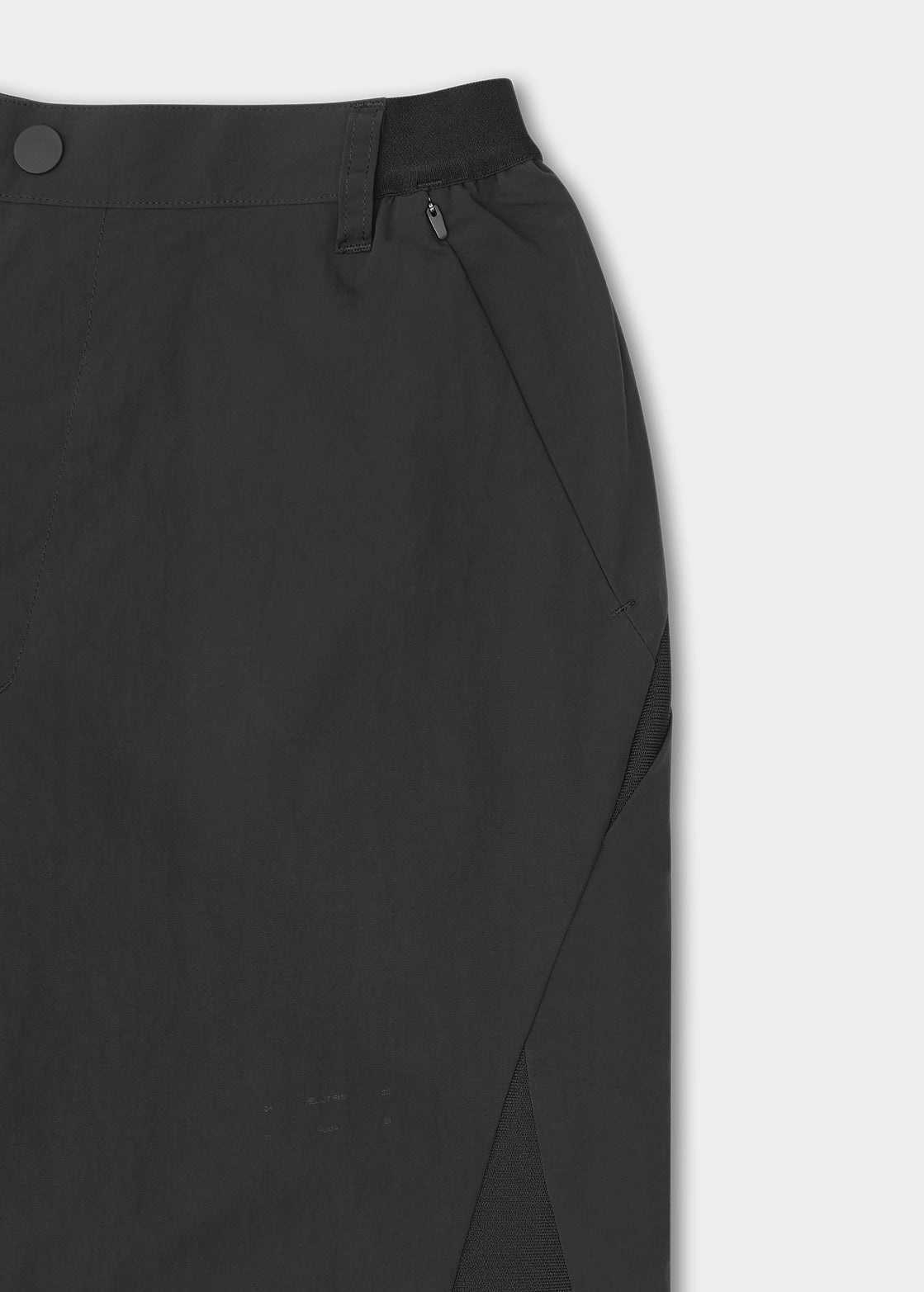 HE, product: PUMA X HELIOT EMIL PANTS (Fig. 23)