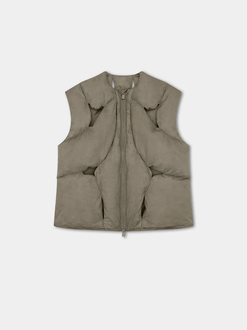 HE, product: SOLSTICE PADDED VEST (Thumbnail)
