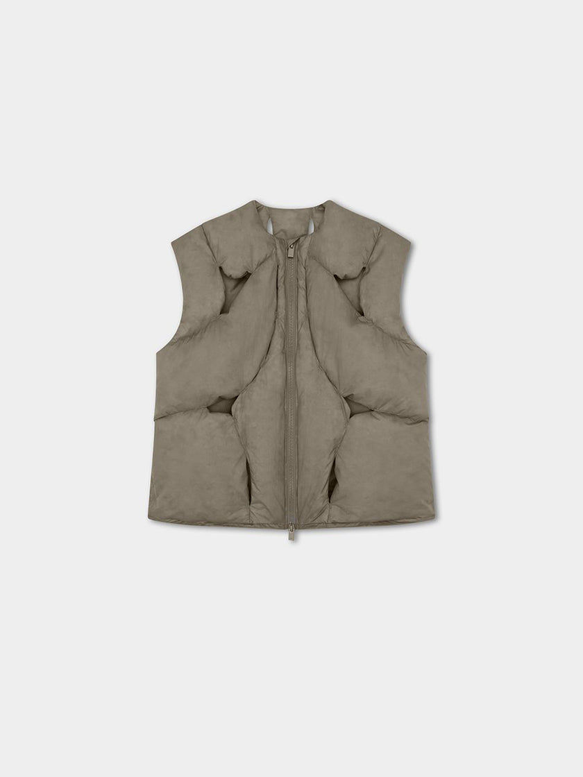 HE, product: SOLSTICE PADDED VEST (Thumbnail)