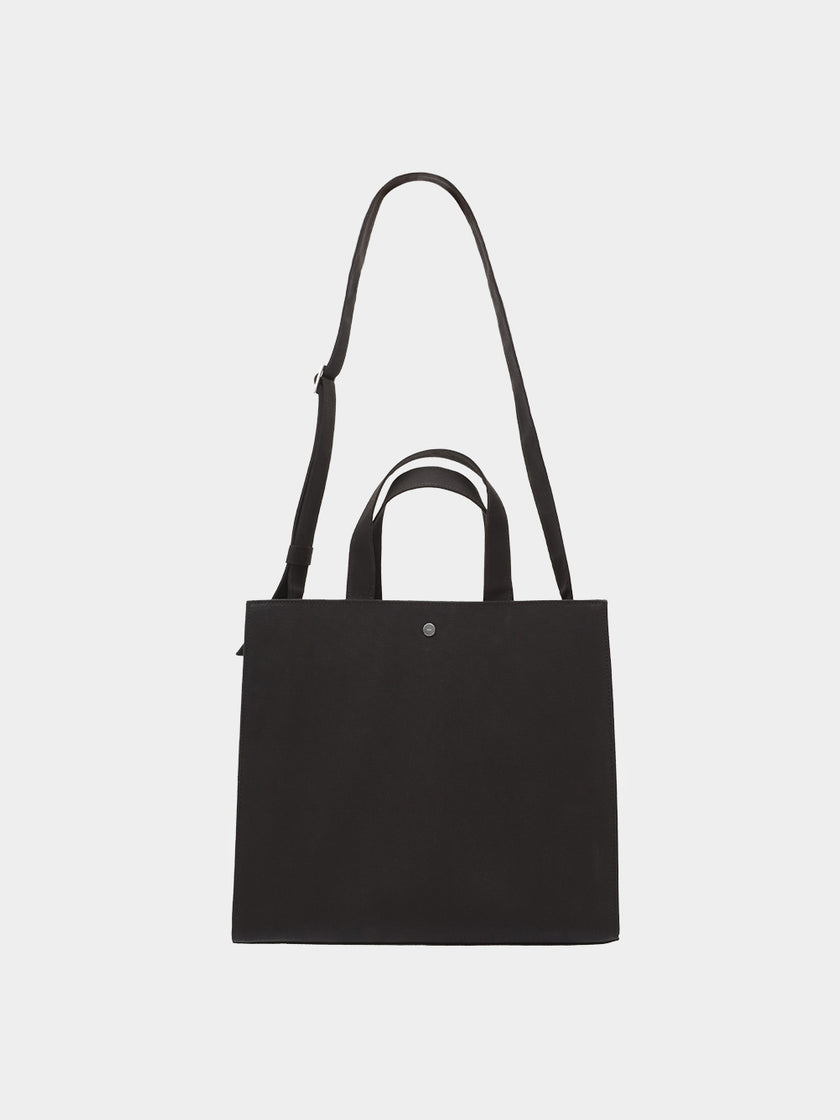 HE, product: TECTON TOTE BAG (Thumbnail alt.)