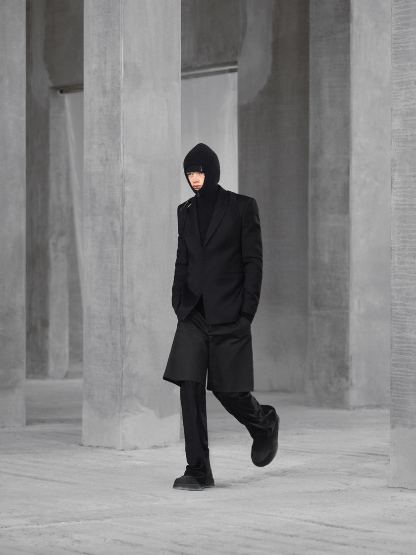HE, product: INVIOLA CASHMERE HOODIE (Thumbnail)