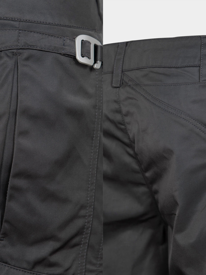 HE, product: MINIMAL TWILL CARGO SHORTS (Fig. 7)