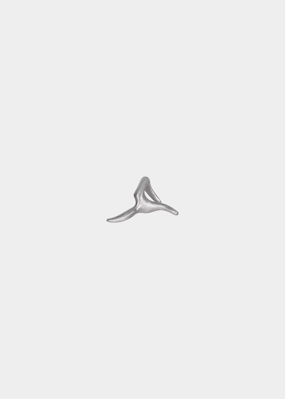 HELIOT EMIL_Earcuff_img_thumb