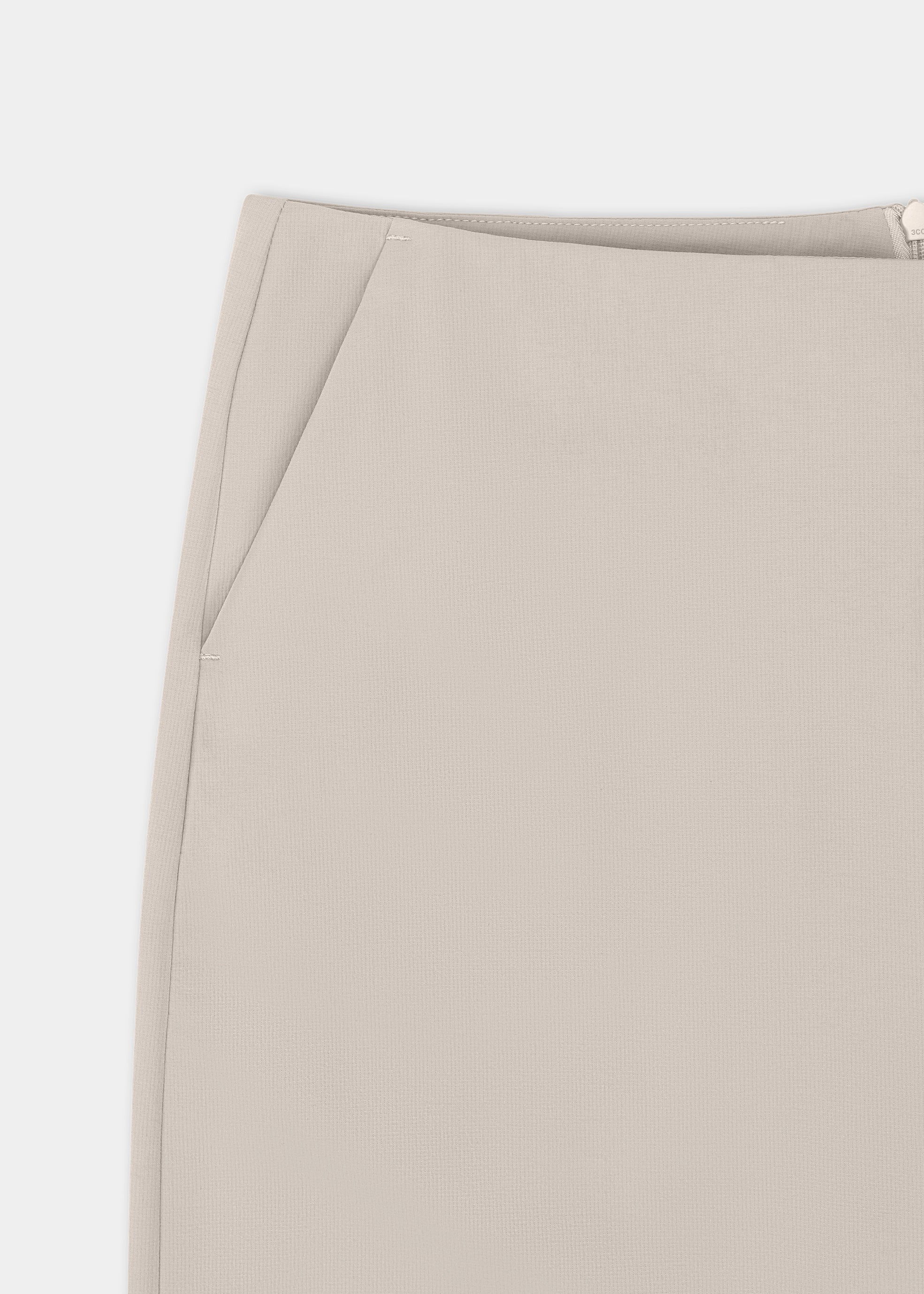 HE, product: HAEMATITE SKIRT (Fig. 8)