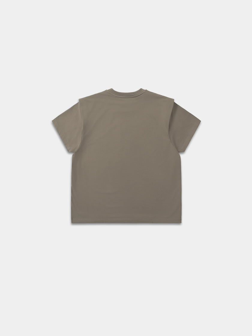 HE, product: OUTLINE LOGO T-SHIRT (Thumbnail alt.)