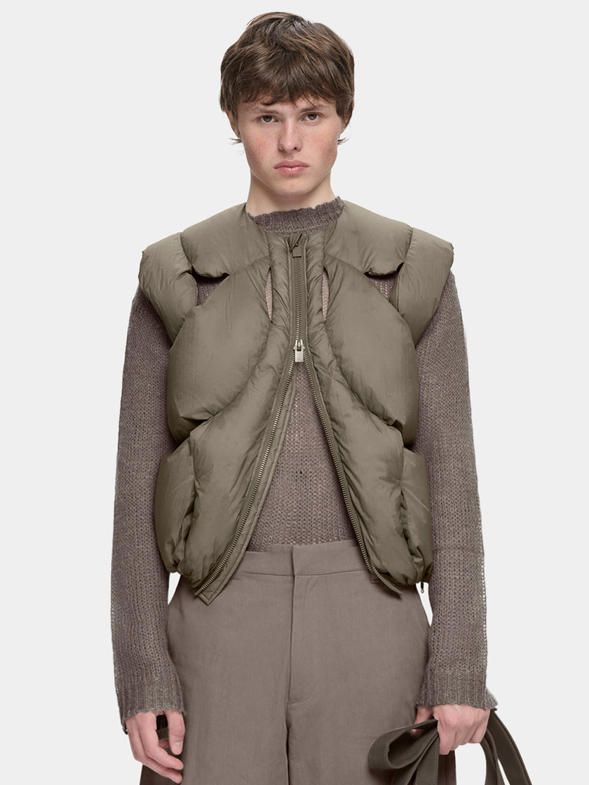 HE, product: SOLSTICE PADDED VEST (Thumbnail alt.)