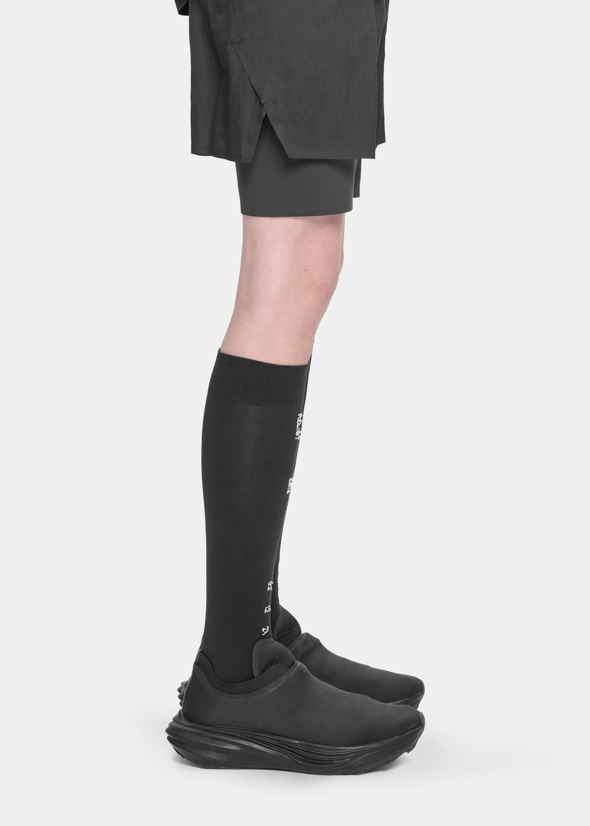 HE, product: PUMA X HELIOT EMIL DEVIATE NITRO ELITE TRAIL (Fig. 4)