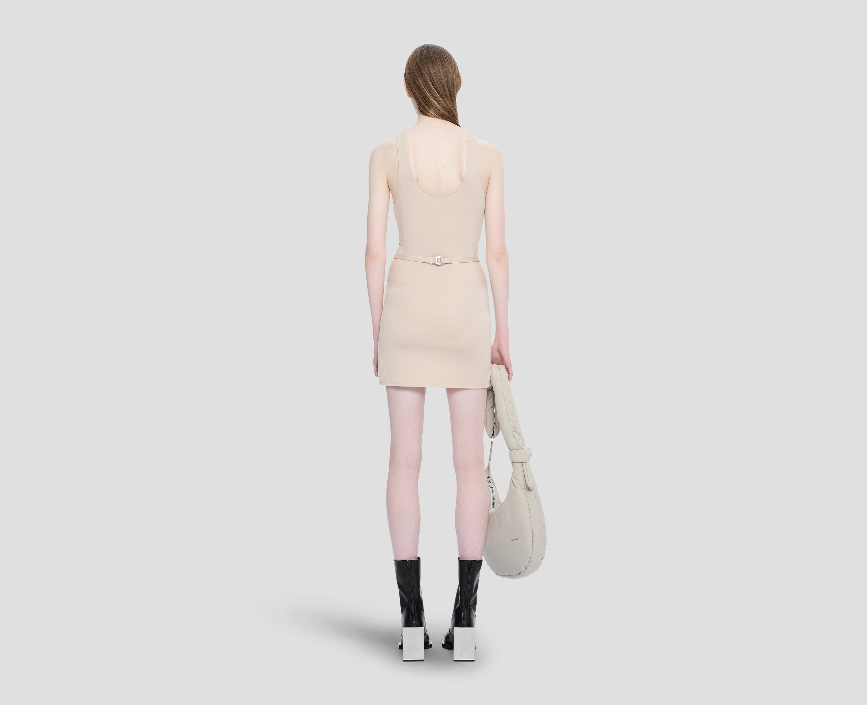 HE, product: XERCES JERSEY DRESS (Fig. 5)