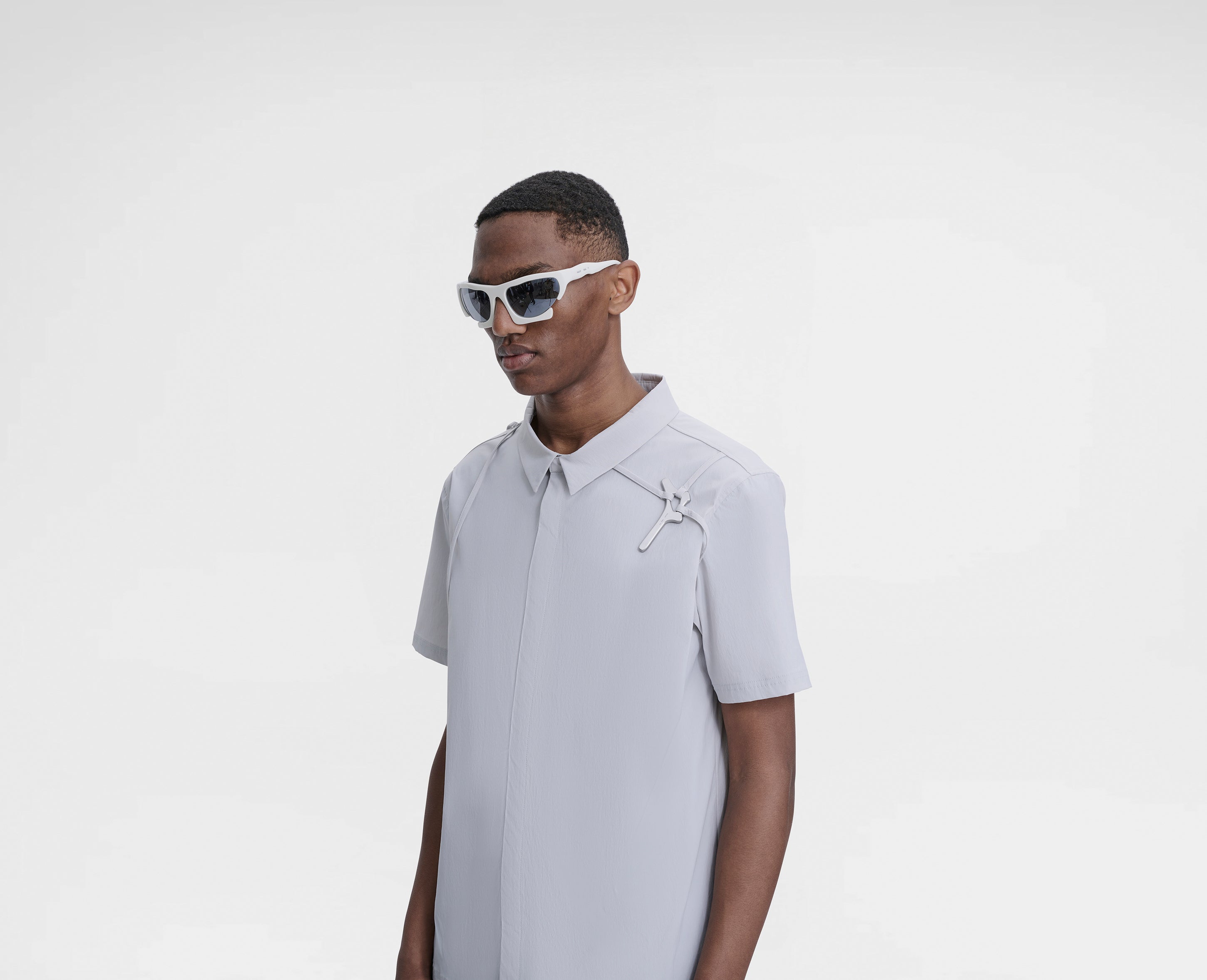 HE, product: AXIAL SONNENBRILLE (Fig. 10)