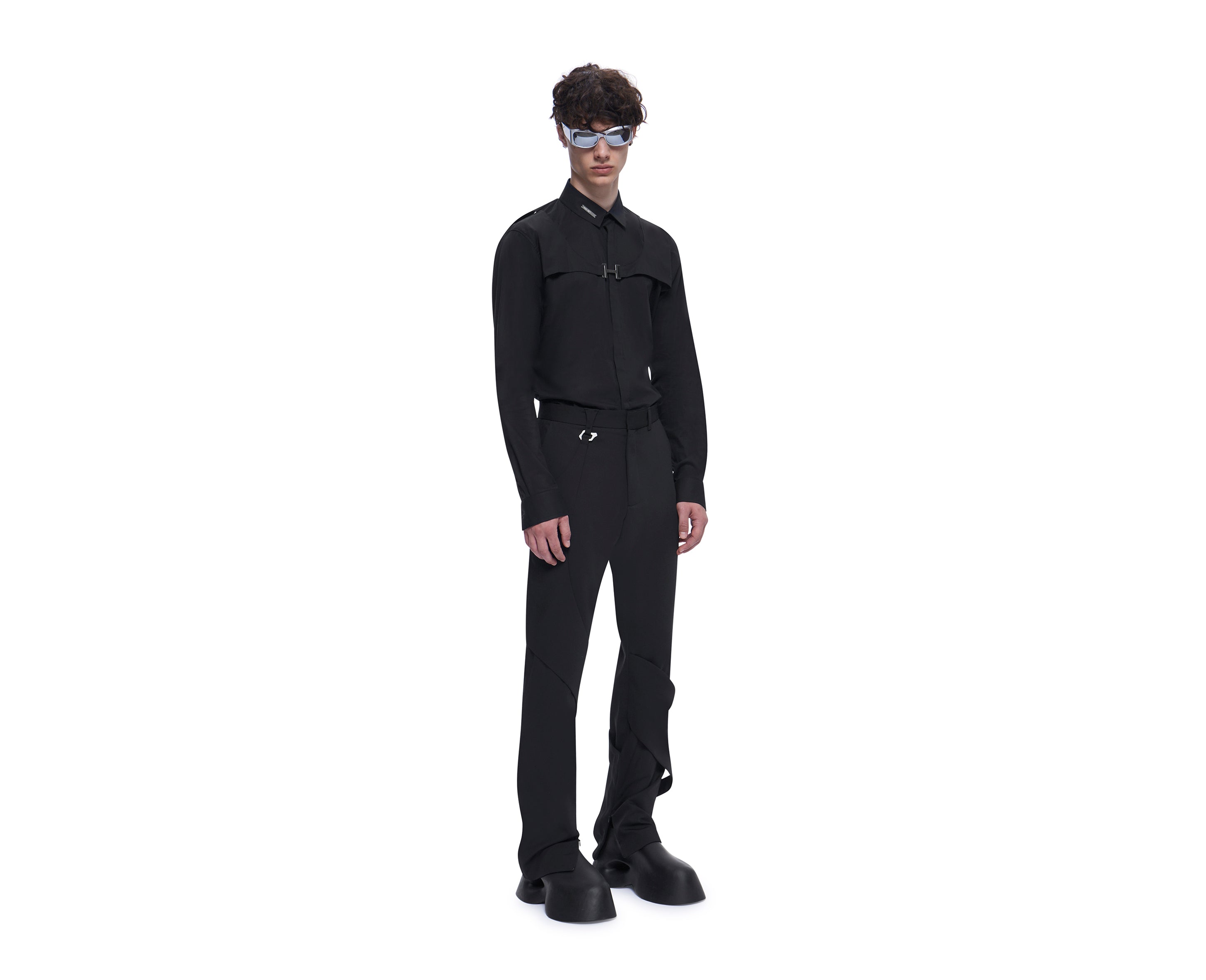 HE, product: INTEGRIERTE MASSGESCHNEIDERTE HOSE (Fig. 3)