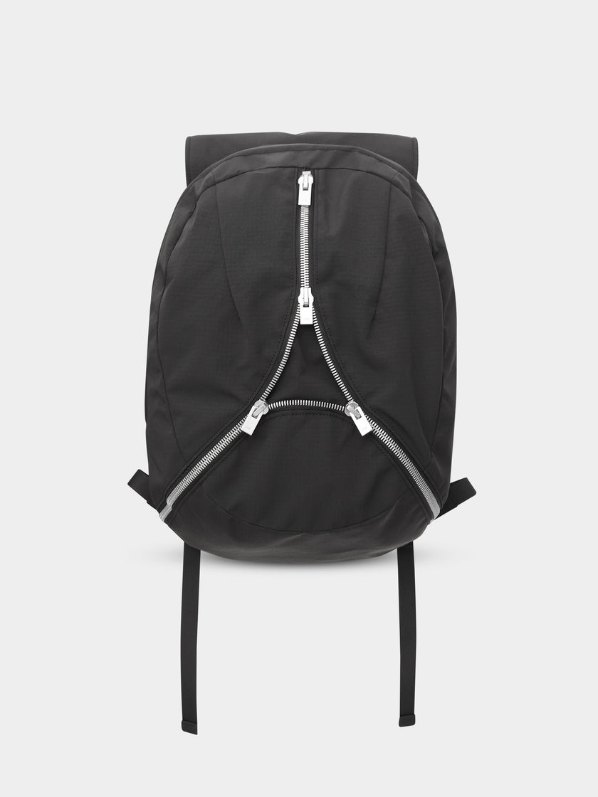 HE, product: TECTON BACKPACK (Thumbnail)
