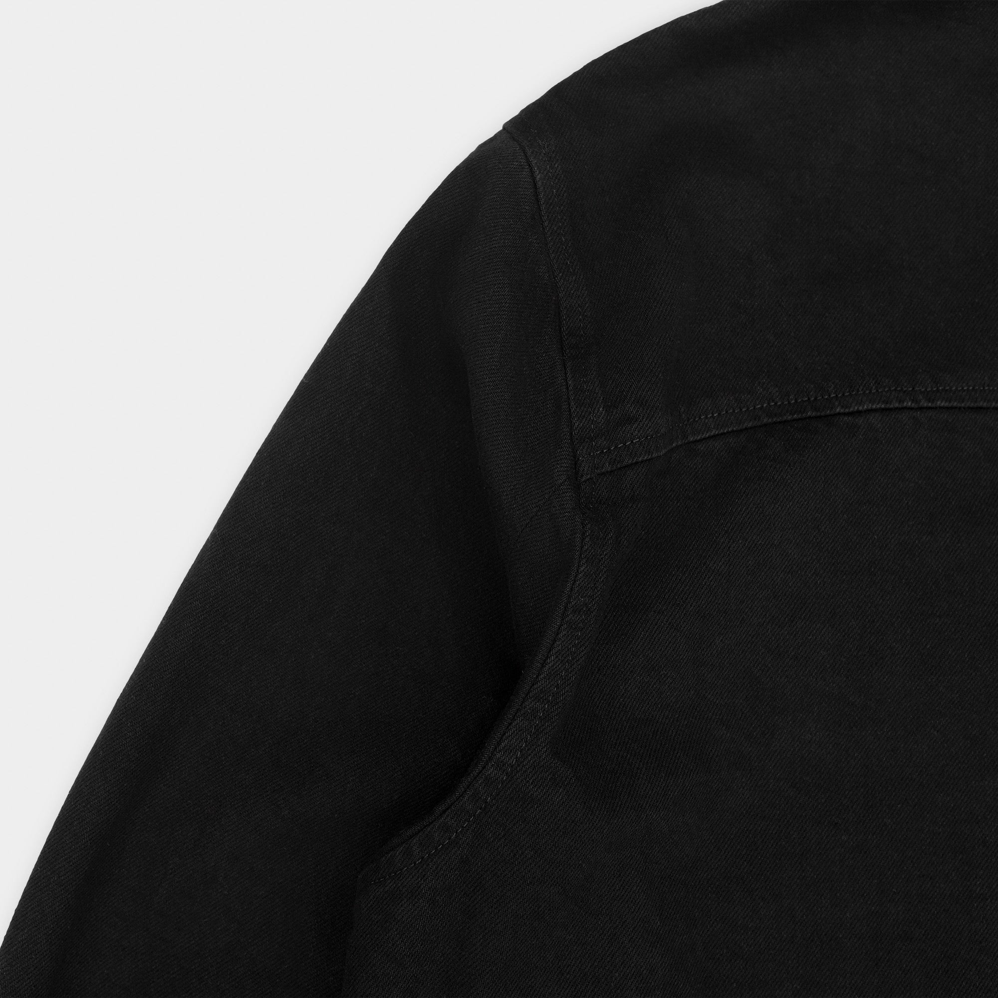 HE, product: SURTSEY DENIM SHIRT (Fig. 18)