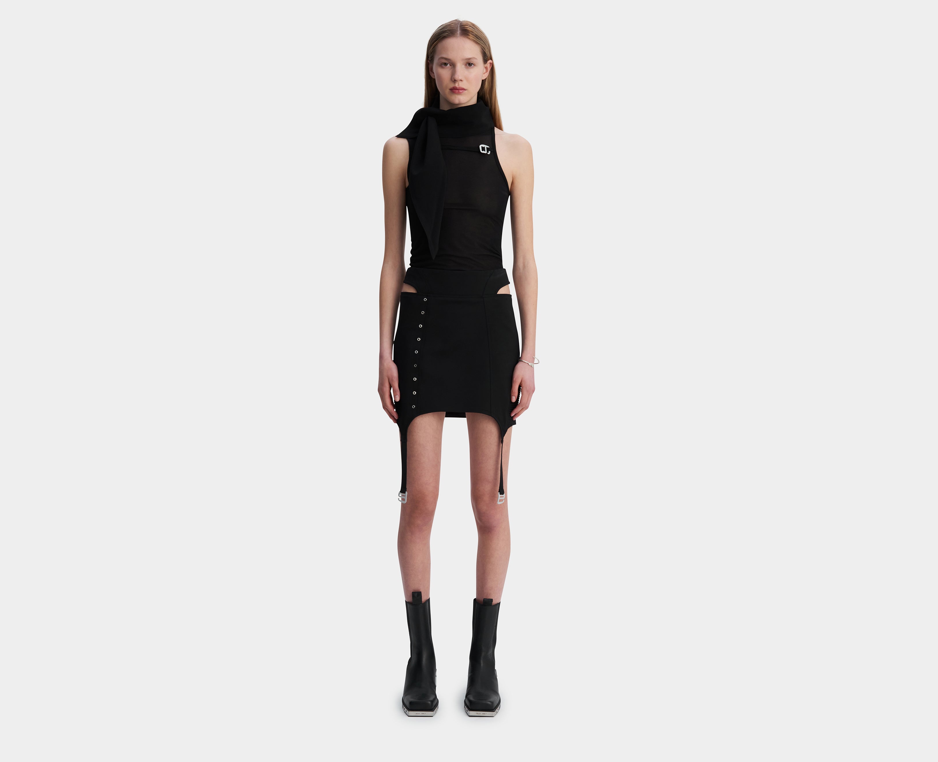 HE, product: GIRELLA SKIRT (Fig. 2)