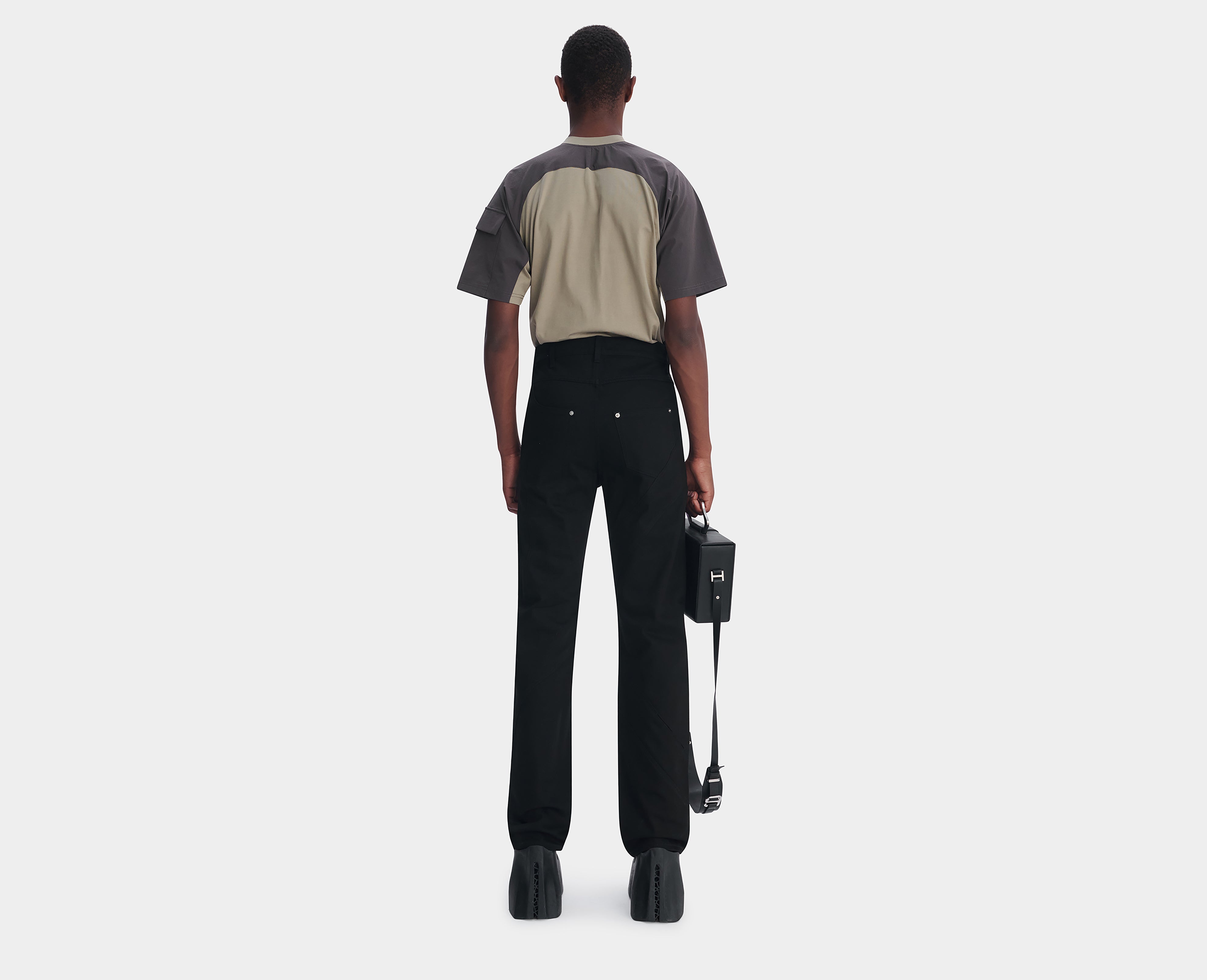 HE, product: OBSCURE DENIM TROUSERS (Fig. 4)