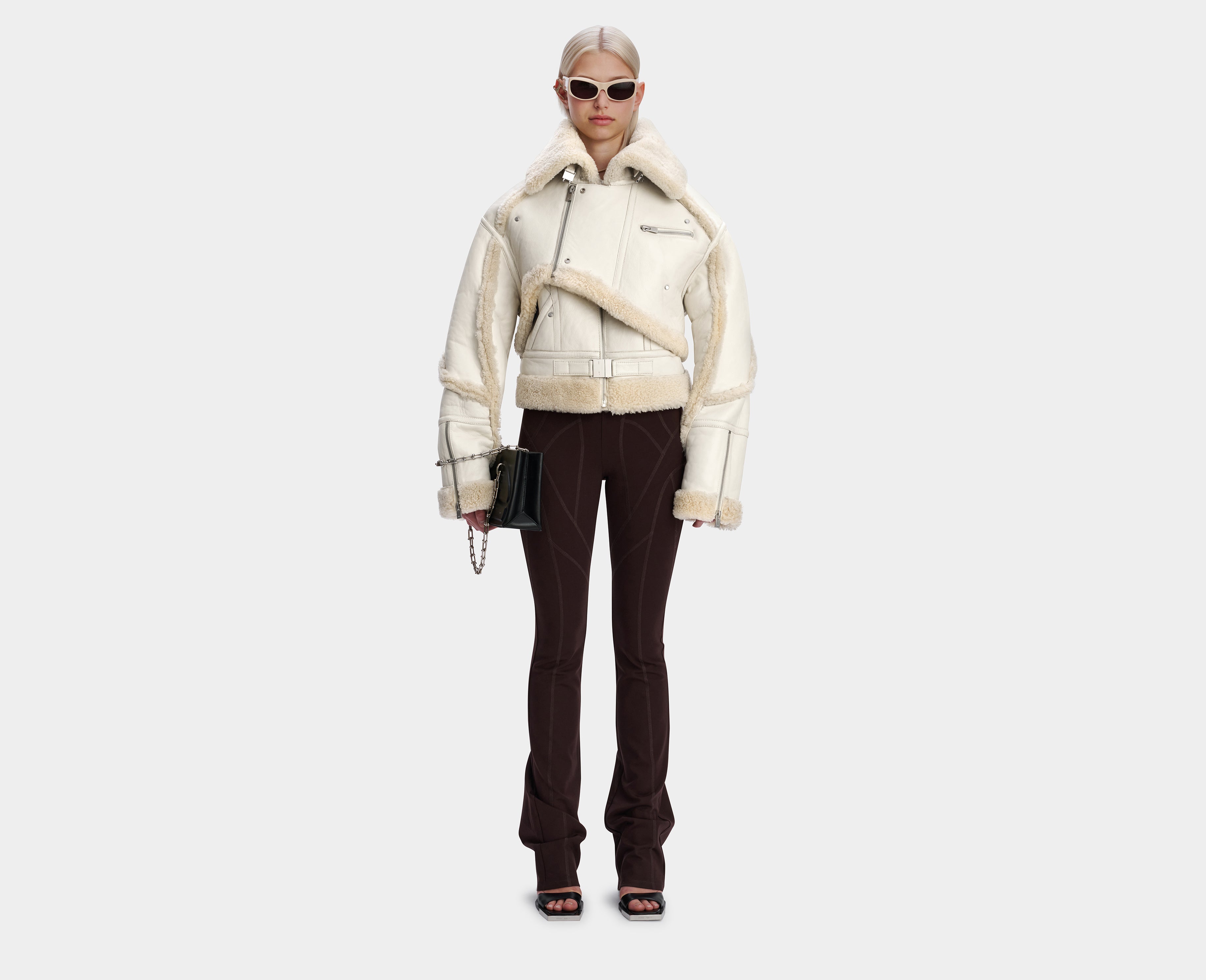 HE, product: DULCET TROUSERS (Fig. 2)