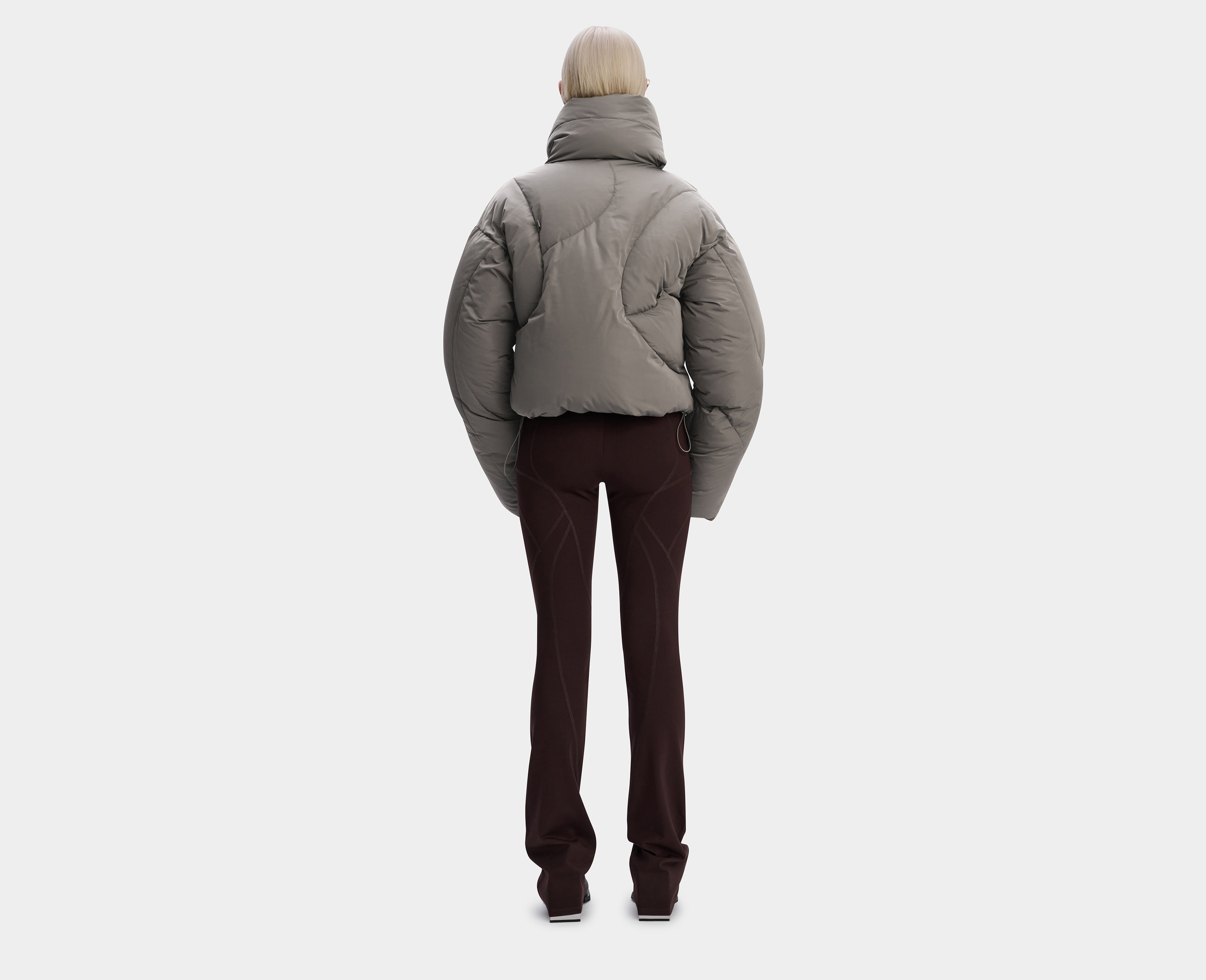 HE, product: CONNECTIVE DOWN JACKET (Fig. 16)