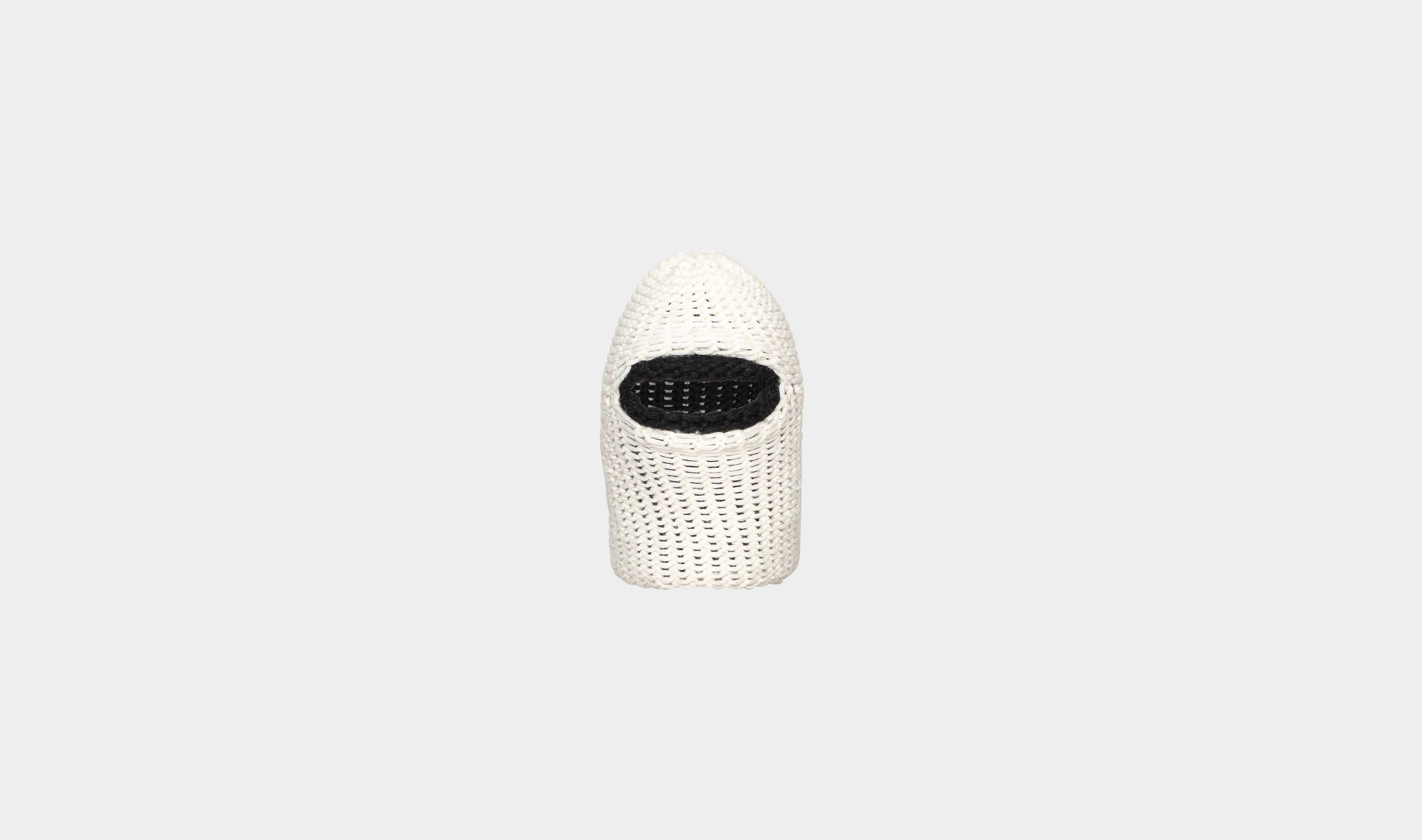 HE, product: CONSONANCE BALACLAVA (Fig. 9)