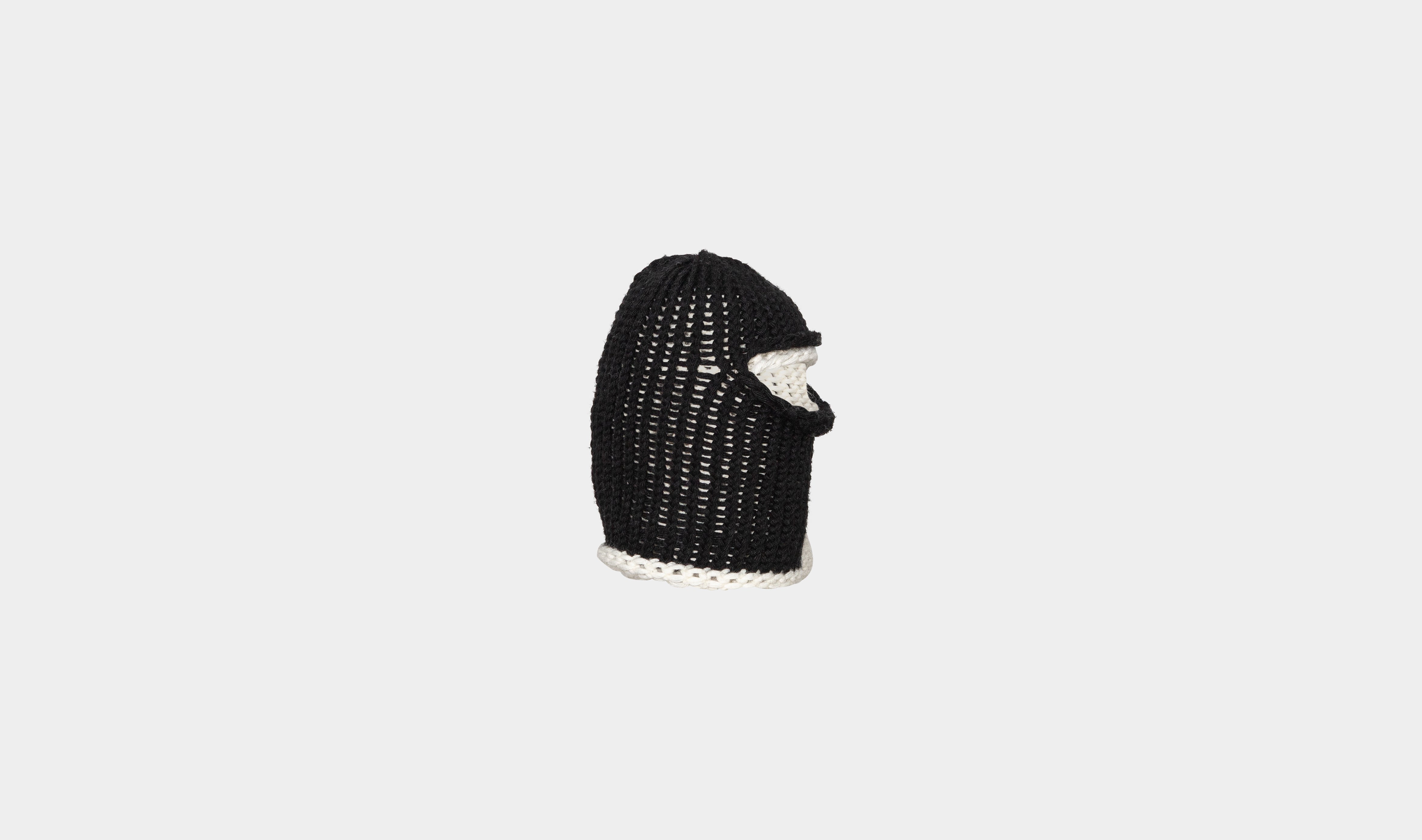 HE, product: CONSONANCE BALACLAVA (Fig. 6)