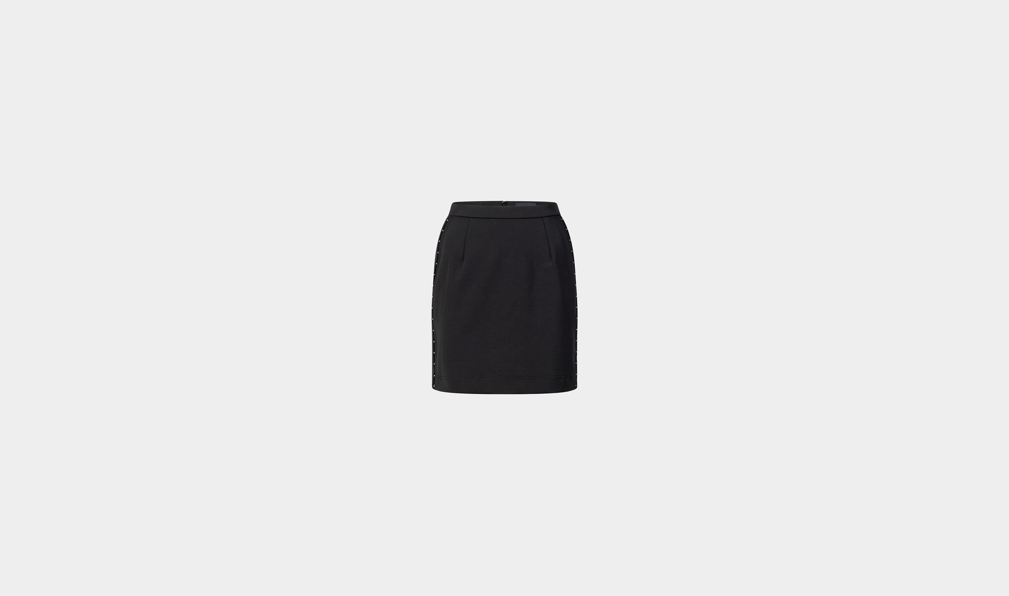 HE, product: SEMPERI SKIRT (Fig. 1)