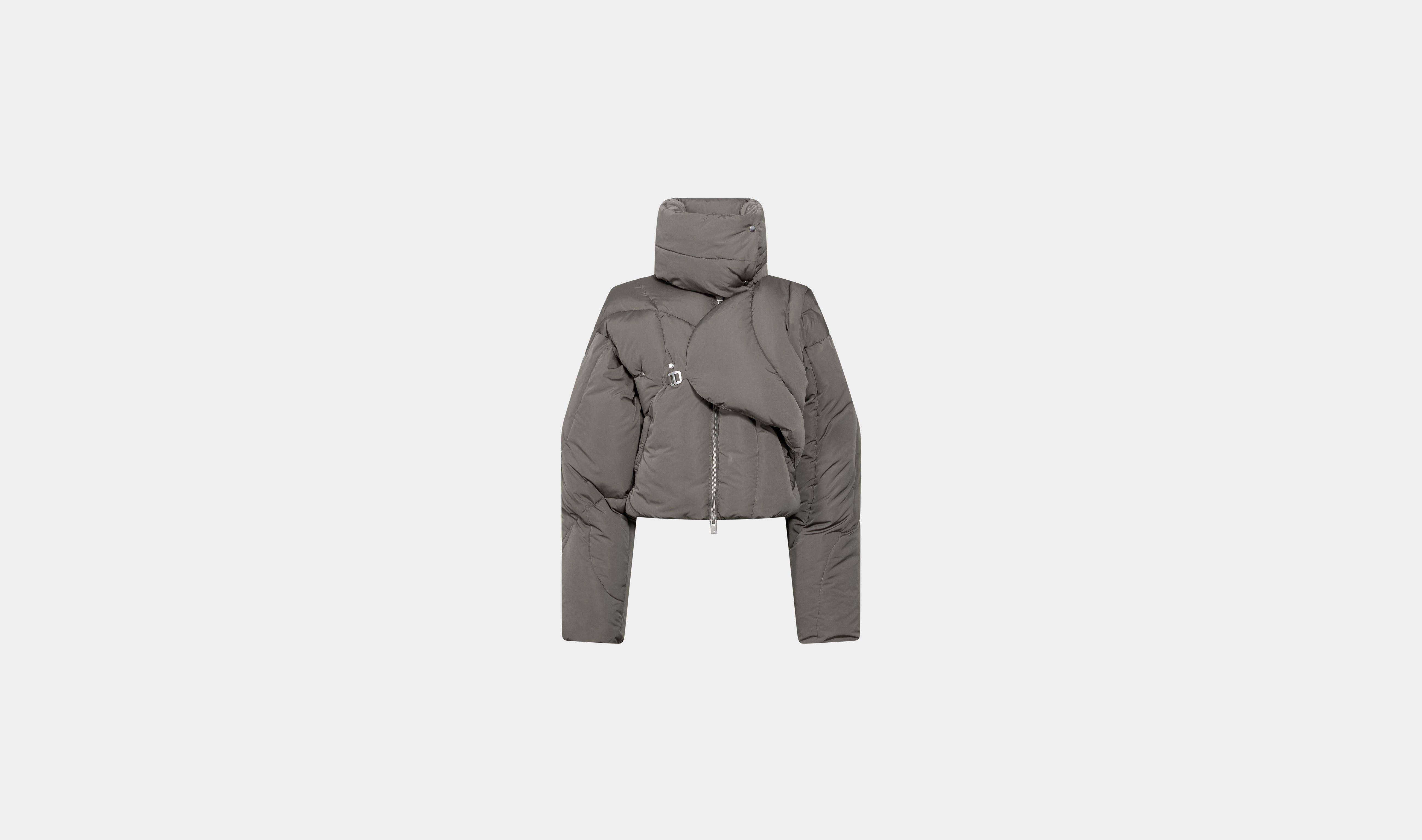 HE, product: CONNECTIVE DOWN JACKET (Fig. 4)