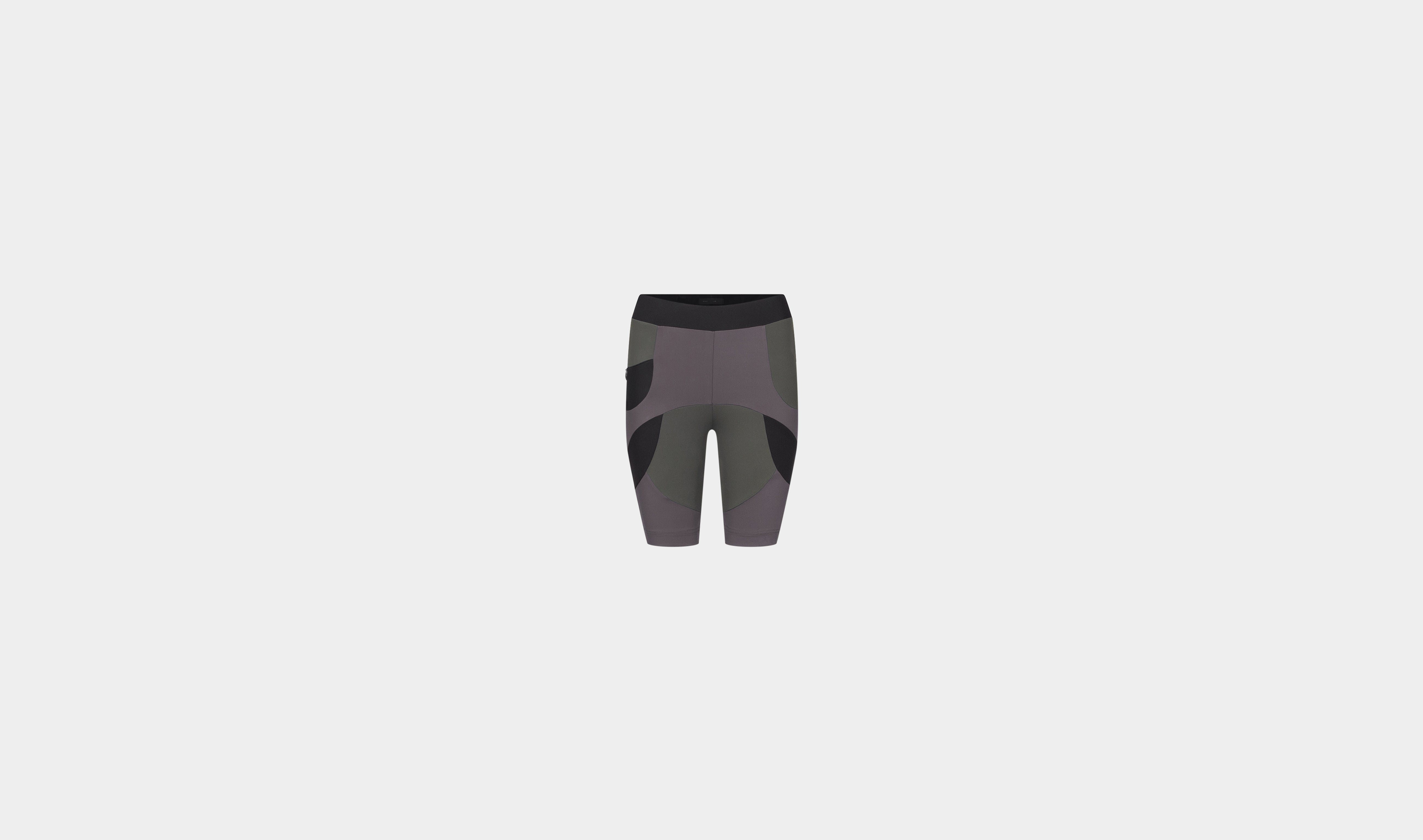 HE, product: ATRA ACTIVE WEAR SHORTS (Fig. 1)