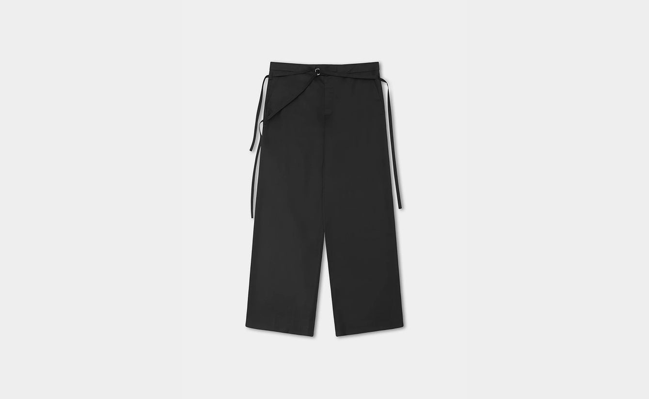 HE, product: SPECTRA TAILORED TROUSERS (Fig. 1)