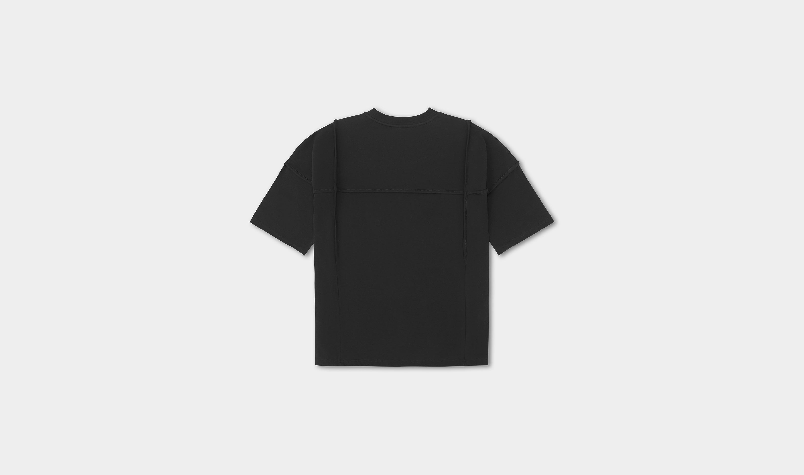 HE, product: NOSTRA T-SHIRT (Fig. 5)