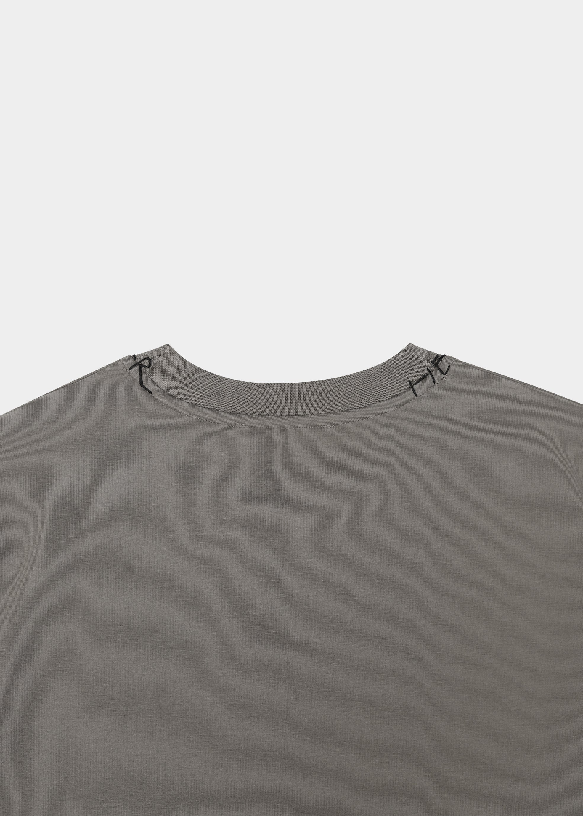 HE, product: CHRONO T-SHIRT (Fig. 7)
