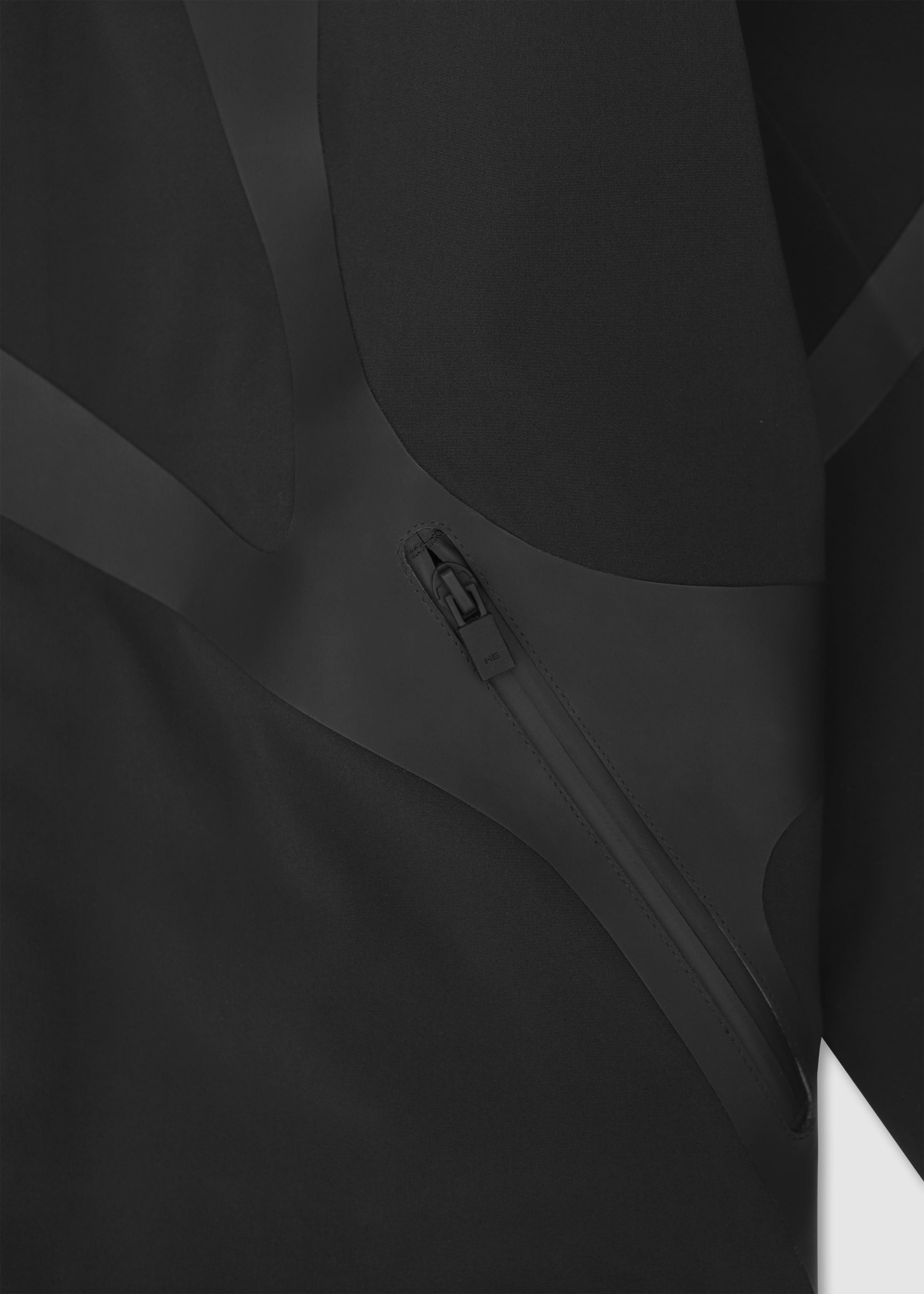HE, product: INSTERNO TECHNICAL JACKET (Fig. 13)