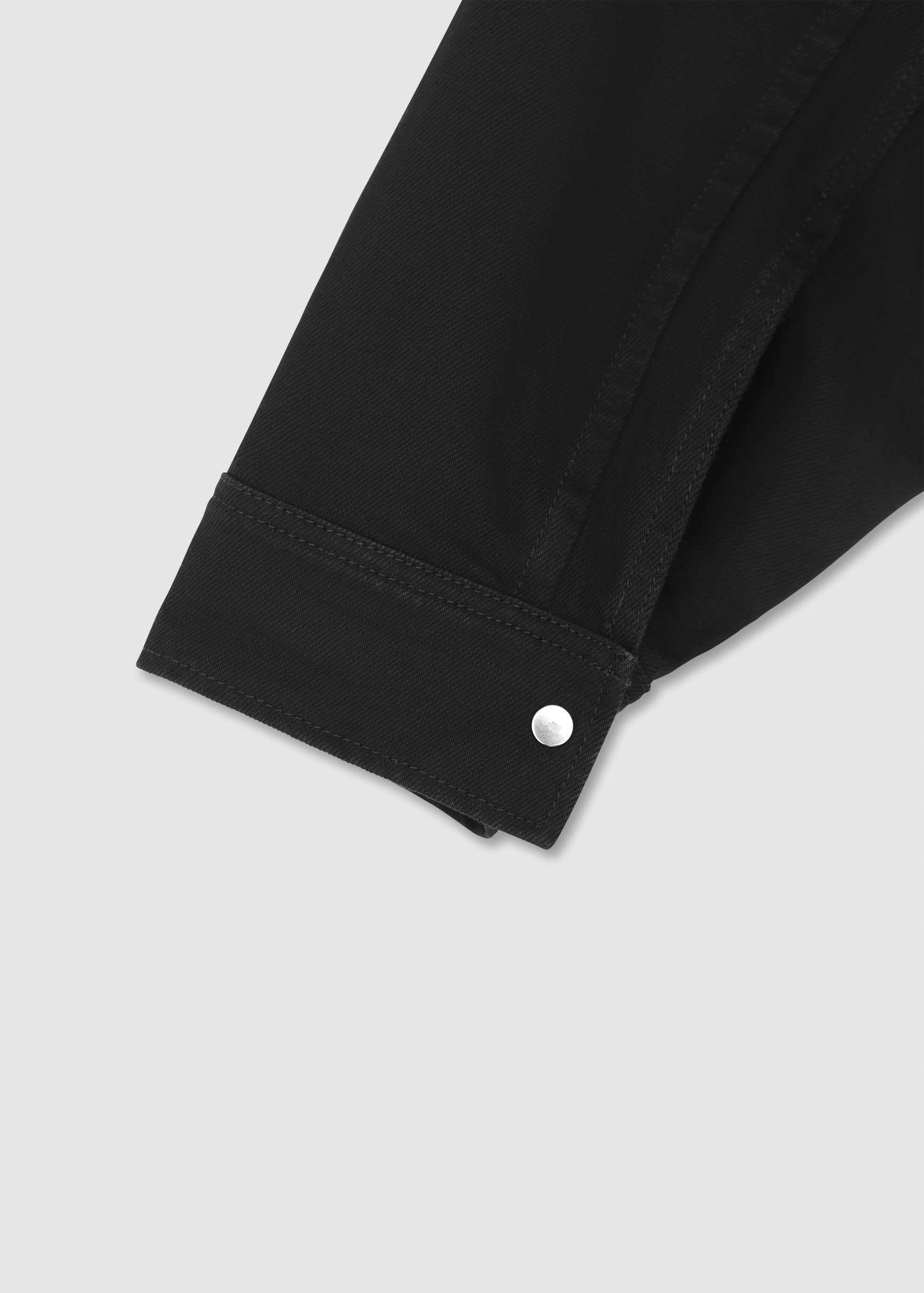 HE, product: DENIM HOODED JACKET (Fig. 15)