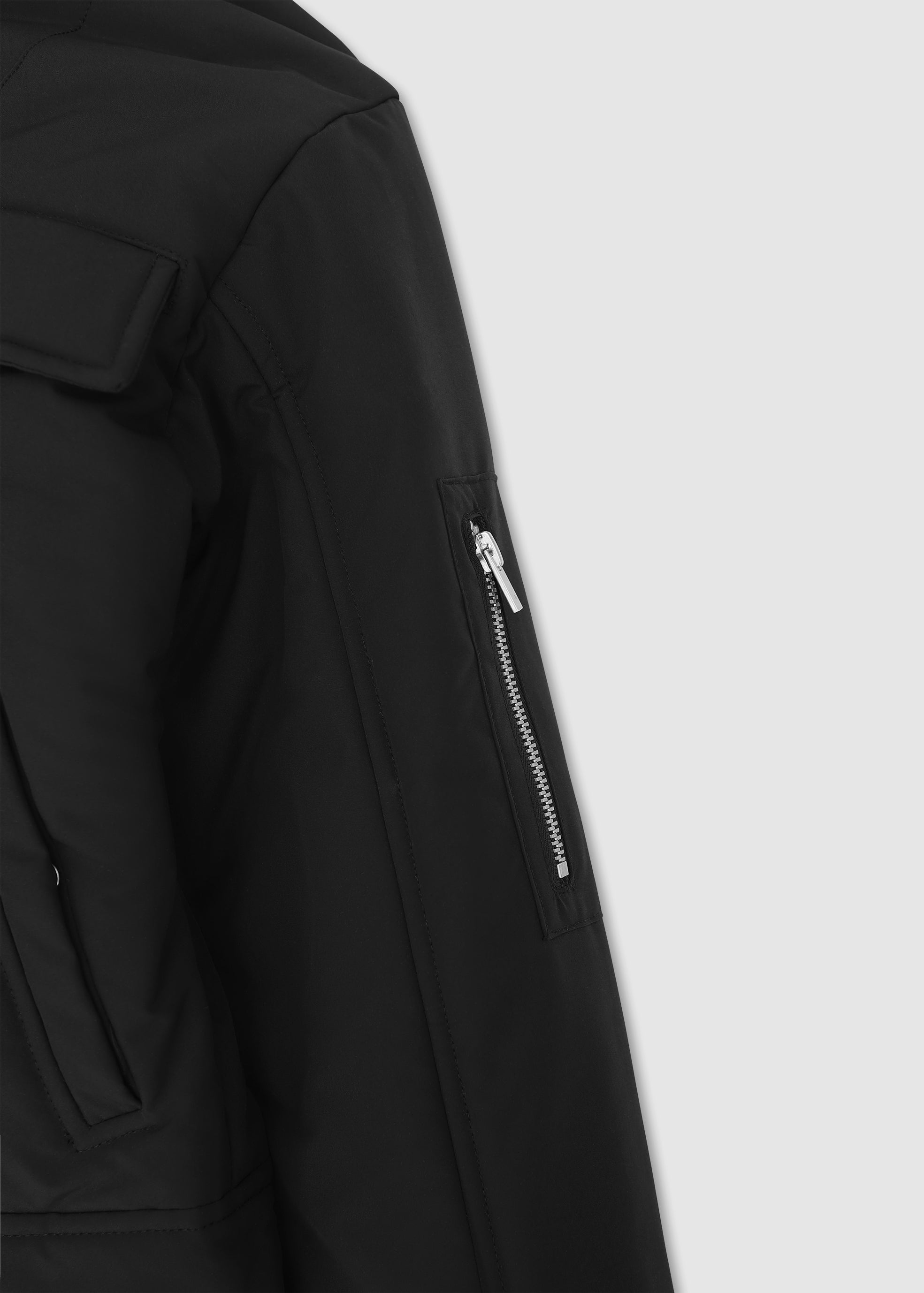 HE, product: PRAESIDIUM CROPPED PARKA (Fig. 9)