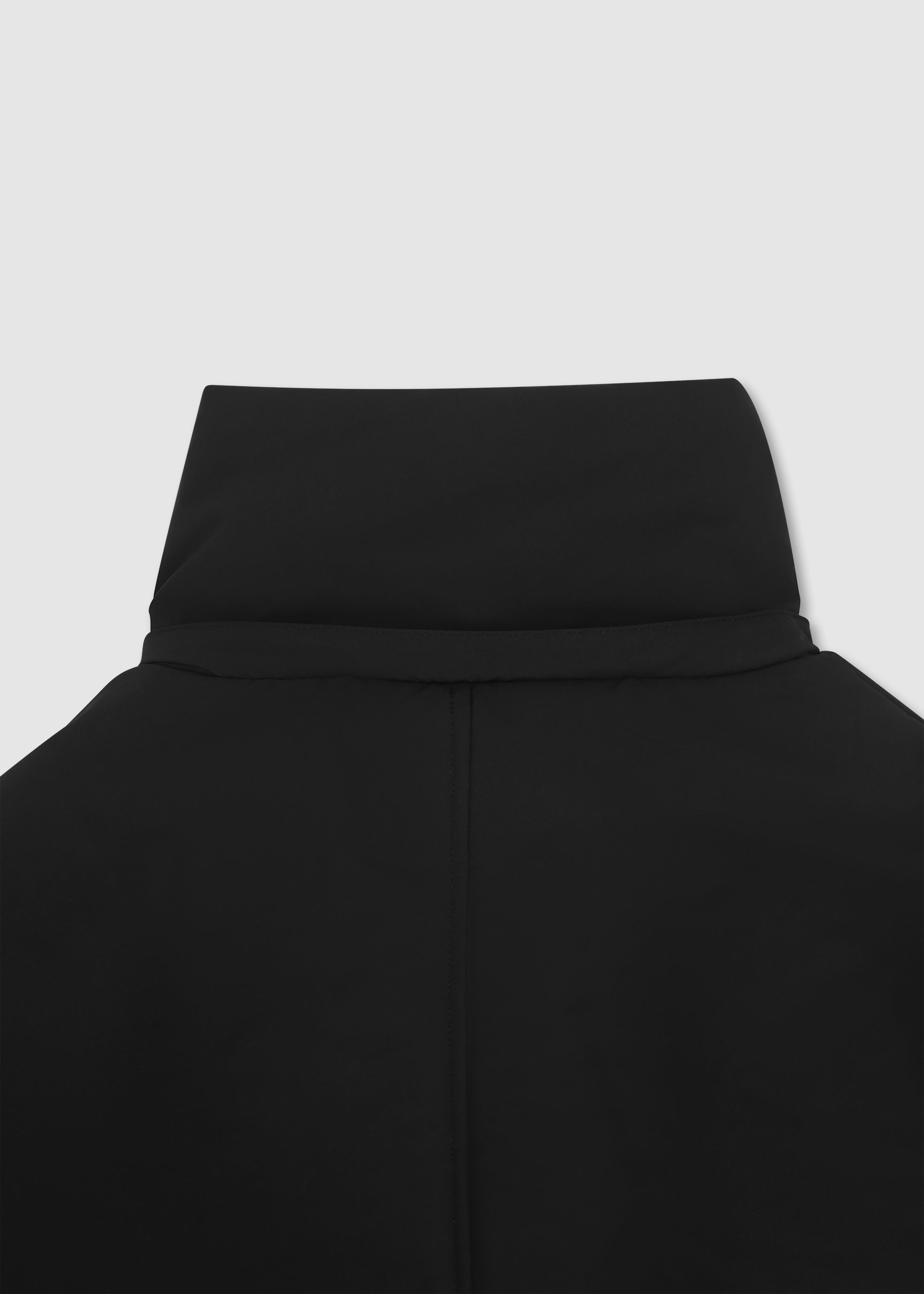 HE, product: PRAESIDIUM CROPPED PARKA (Fig. 12)