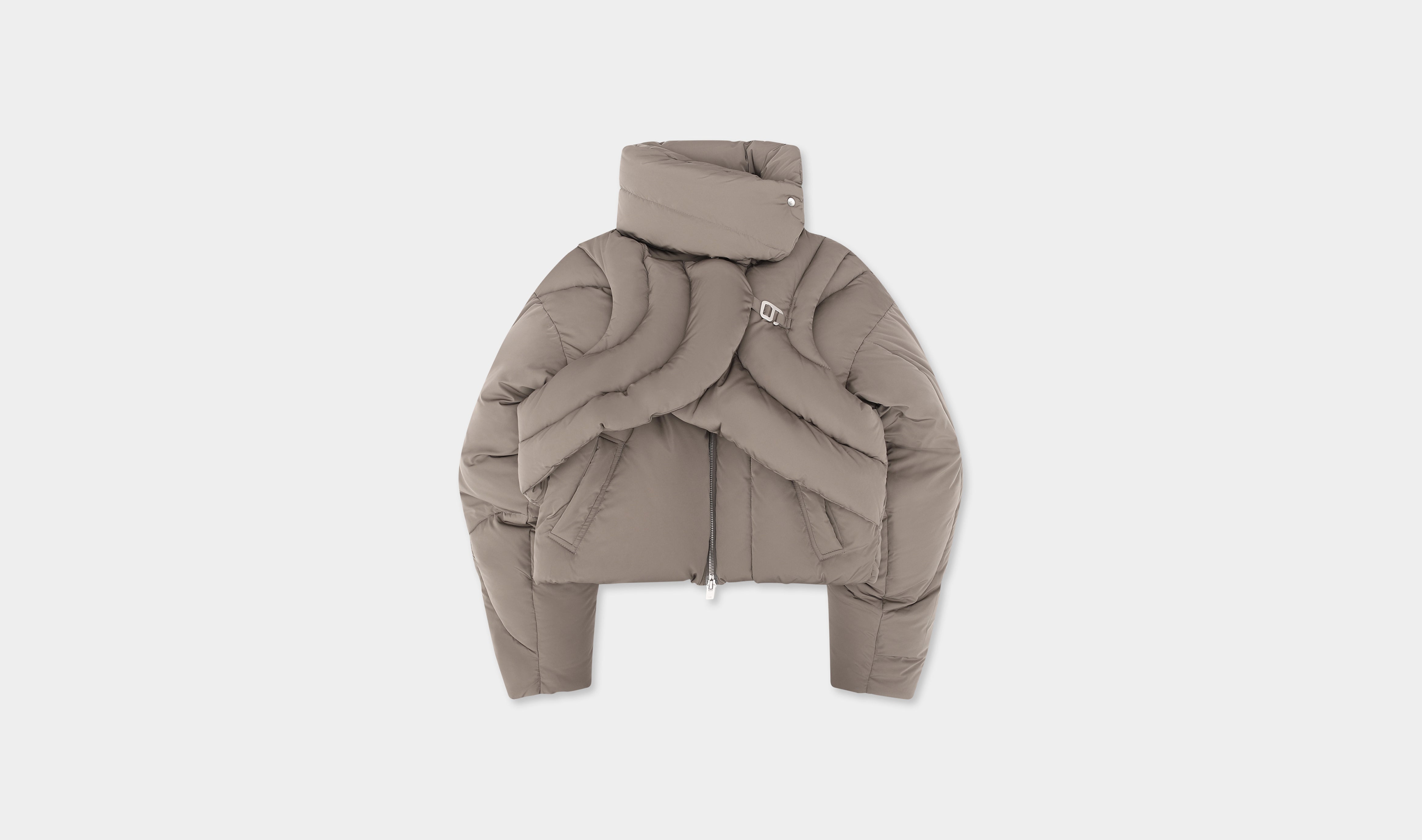 HE, product: CONNECTIVE DOWN JACKET (Fig. 1)
