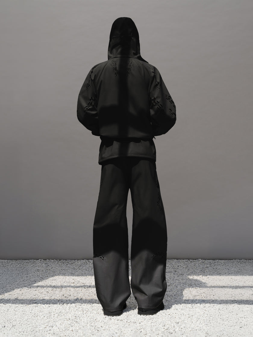 HE, product: ROAN TROUSERS (Fig. 8)