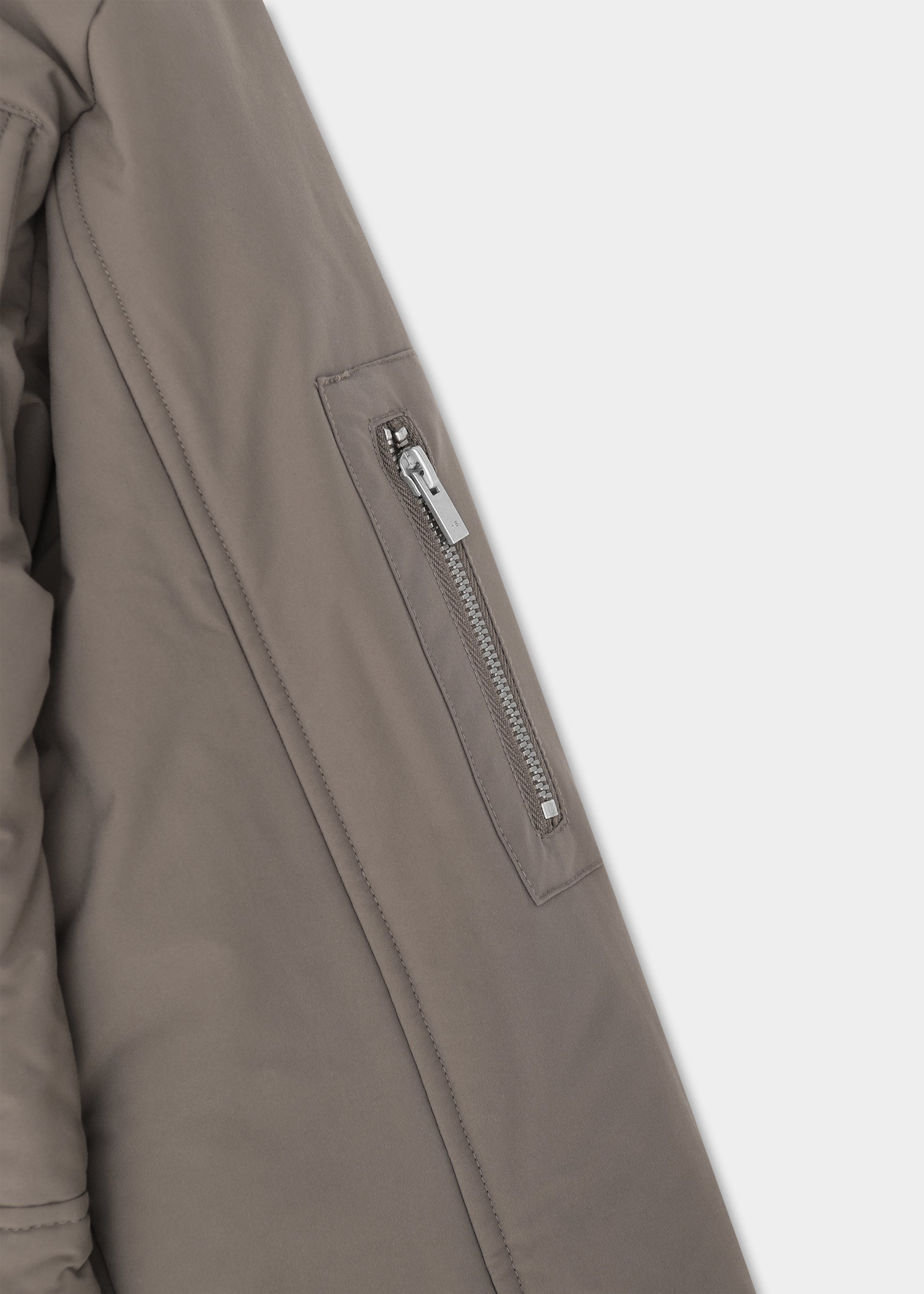 HE, product: PRAESIDIUM CROPPED PARKA (Fig. 14)