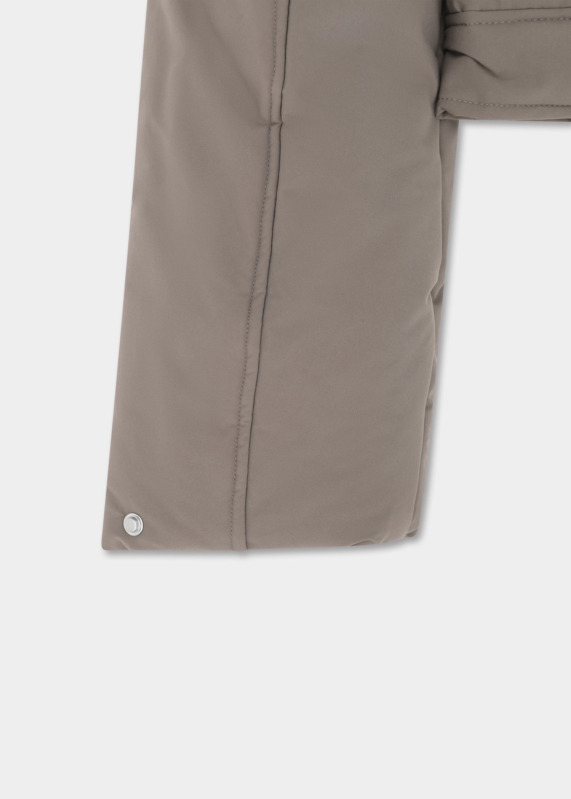 HE, product: PRAESIDIUM CROPPED PARKA (Fig. 16)