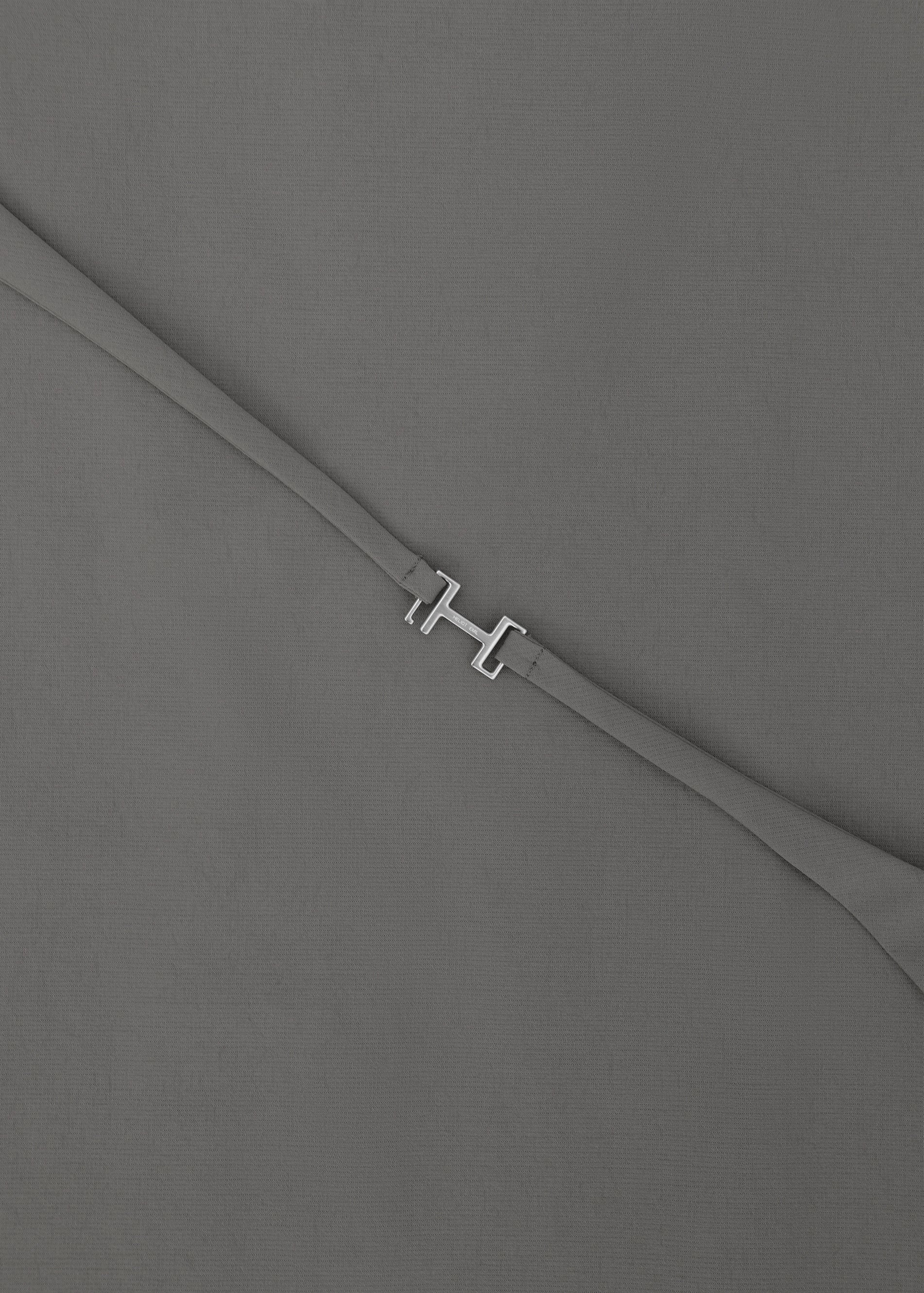 HE, product: STRAP TECHNICAL SKIRT (Fig. 7)