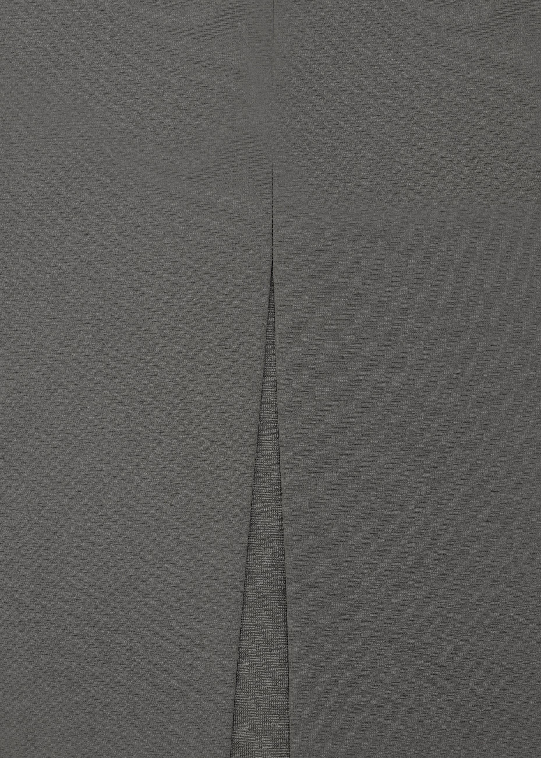 HE, product: STRAP TECHNICAL SKIRT (Fig. 8)