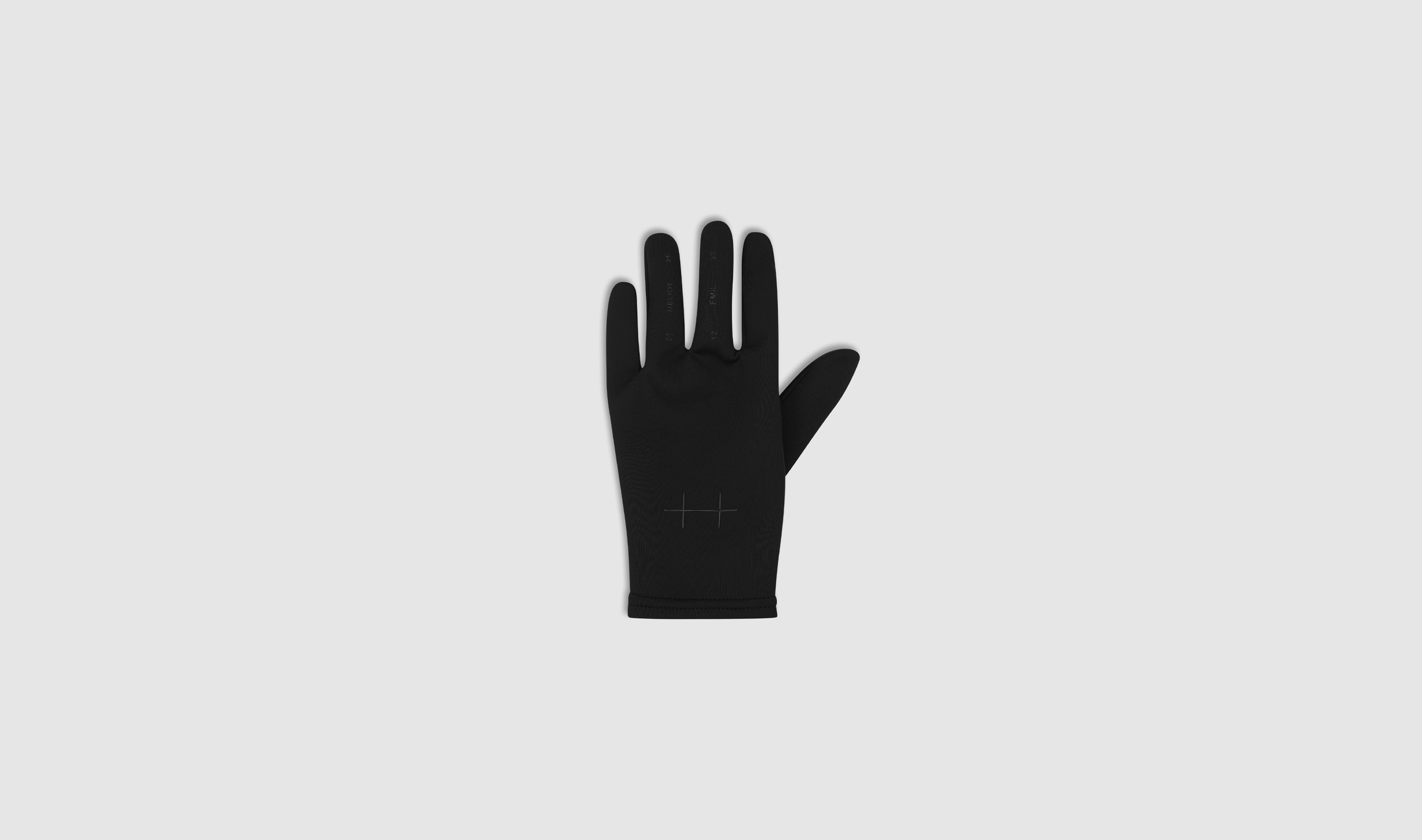 HE, product: MANICAE GLOVES (Fig. 5)
