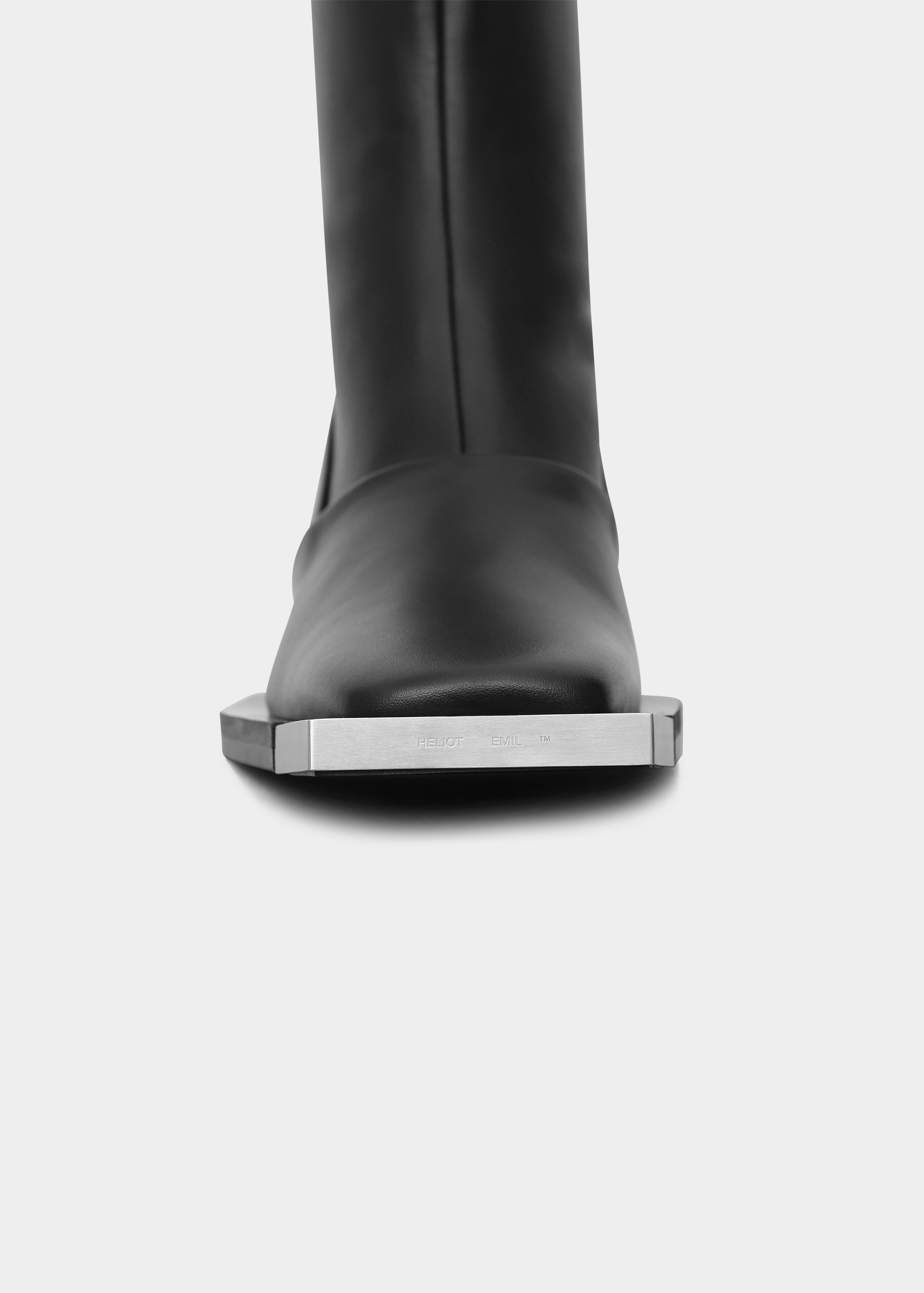 HE, product: ANKLE-HIGH BOOTS (Fig. 14)