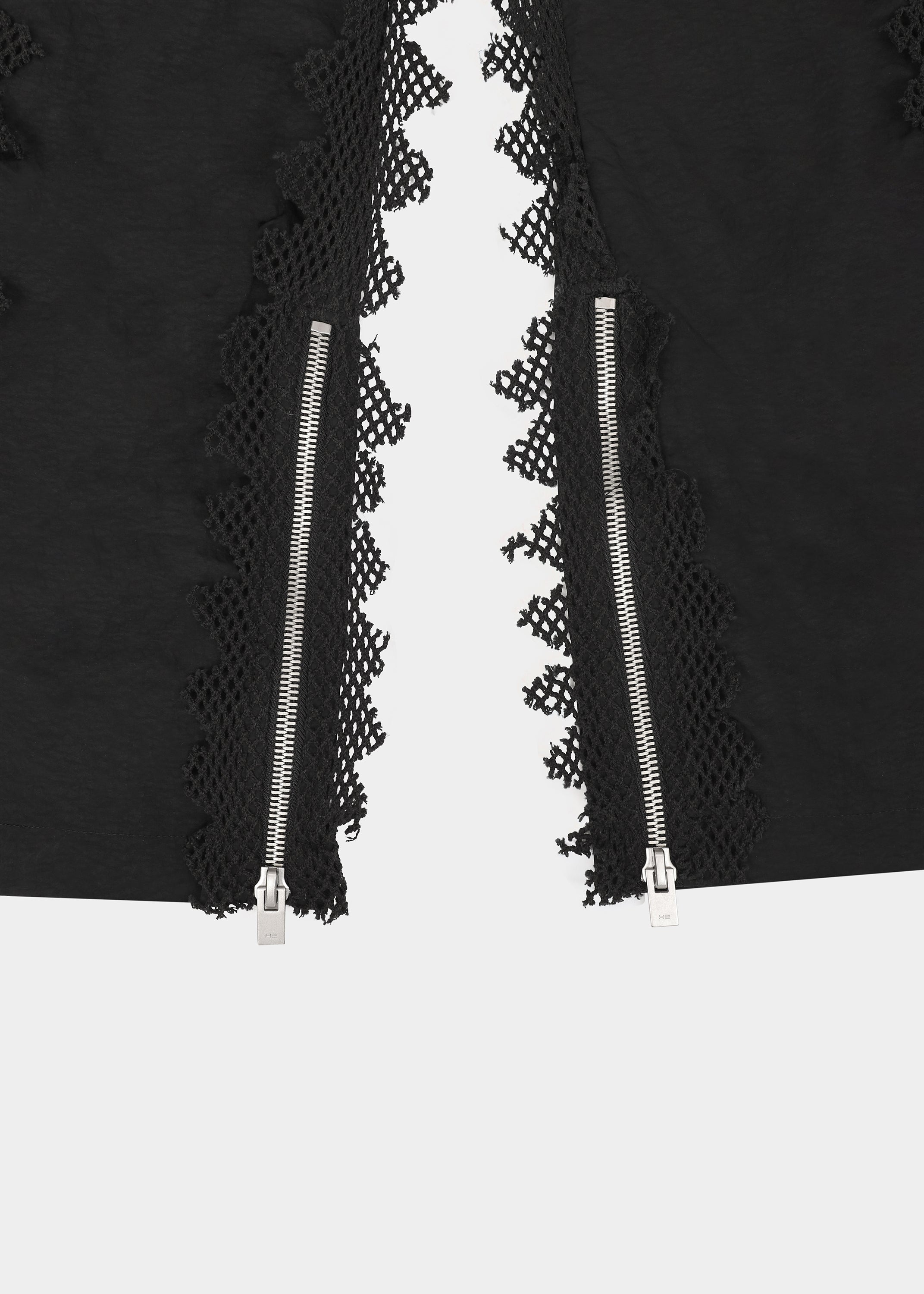 HE, product: SPHERICAL CARGO TROUSERS (Fig. 6)