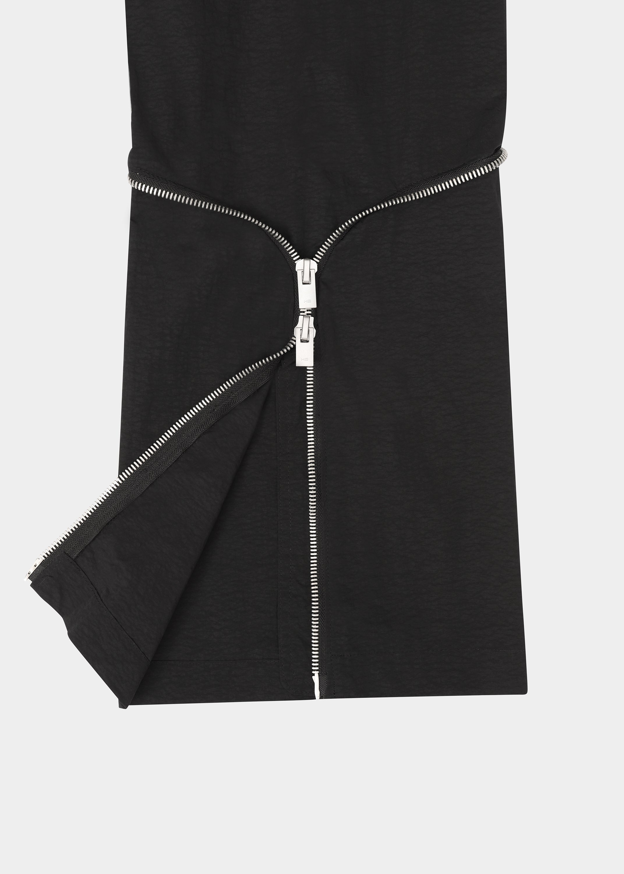 HE, product: PHYLLOTAXIS TROUSERS (Fig. 12)