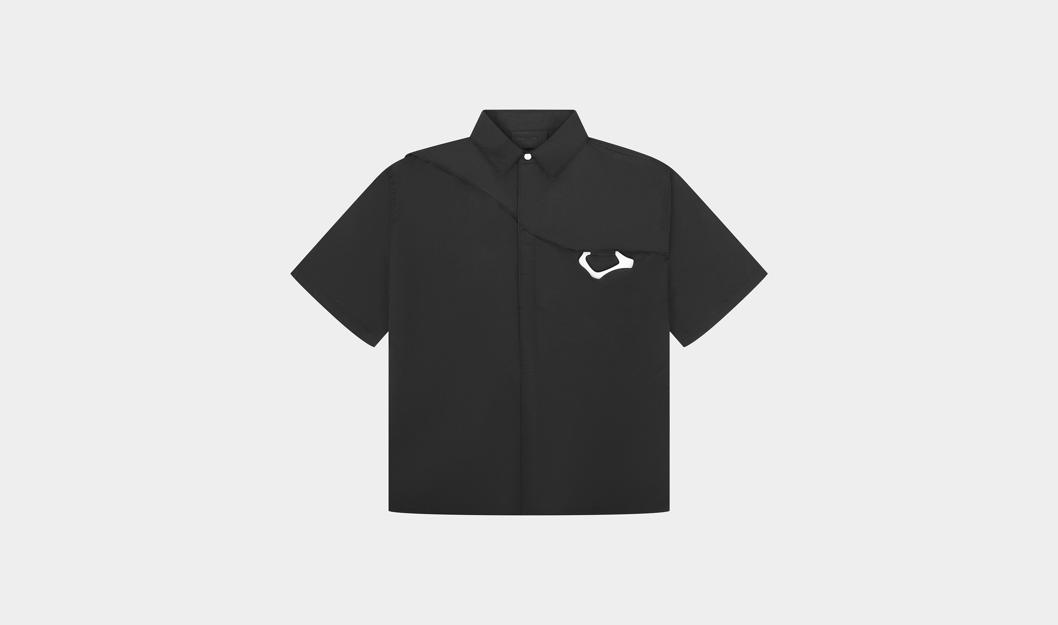 HE, product: S/S NYLON SHIRT W. CARABINER (Fig. 1)