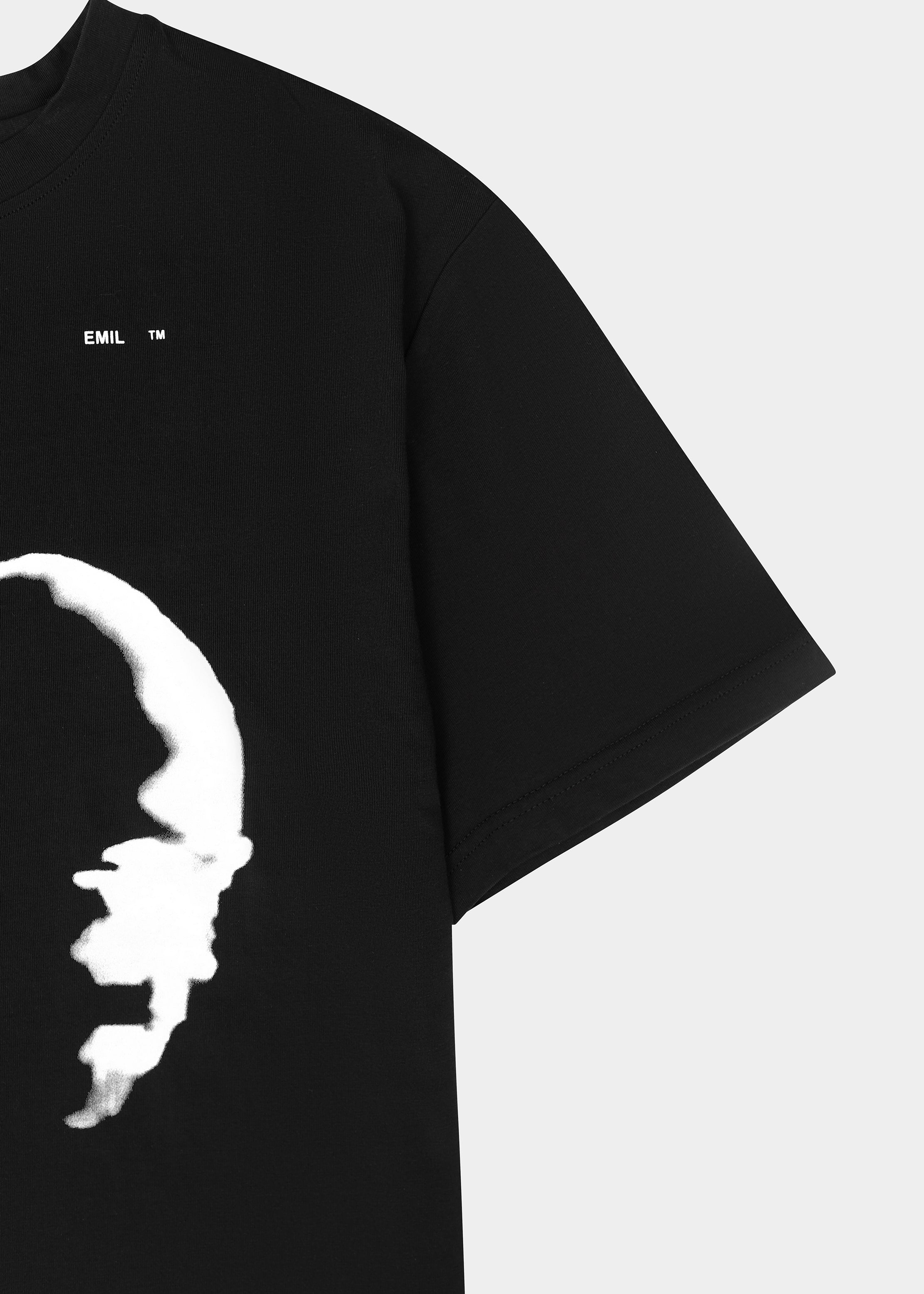 HELIOT EMIL ++ AI GENERATED PRINT T-SHIRT