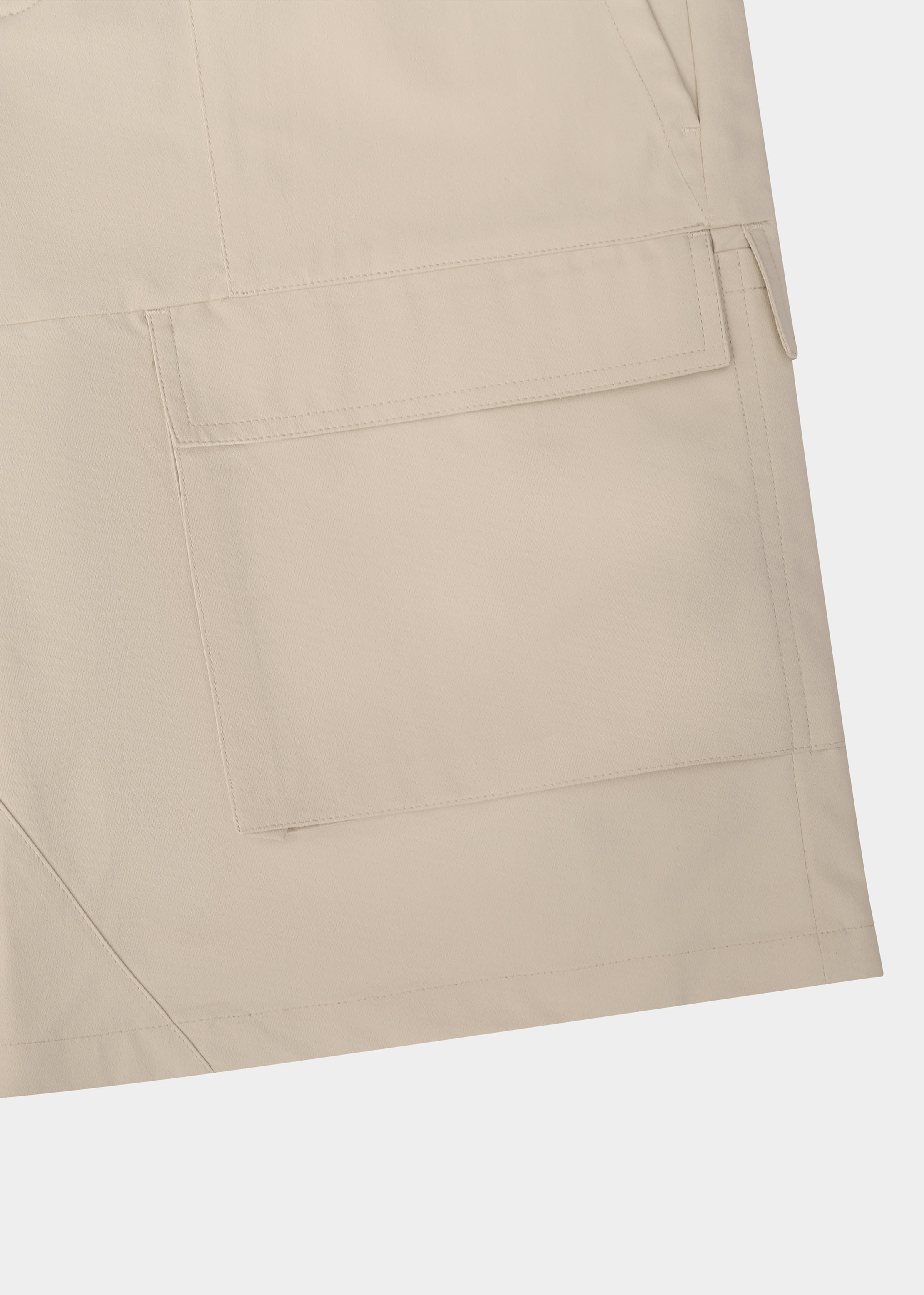 HE, product: CELLULAE CARGO SHORTS (Fig. 9)